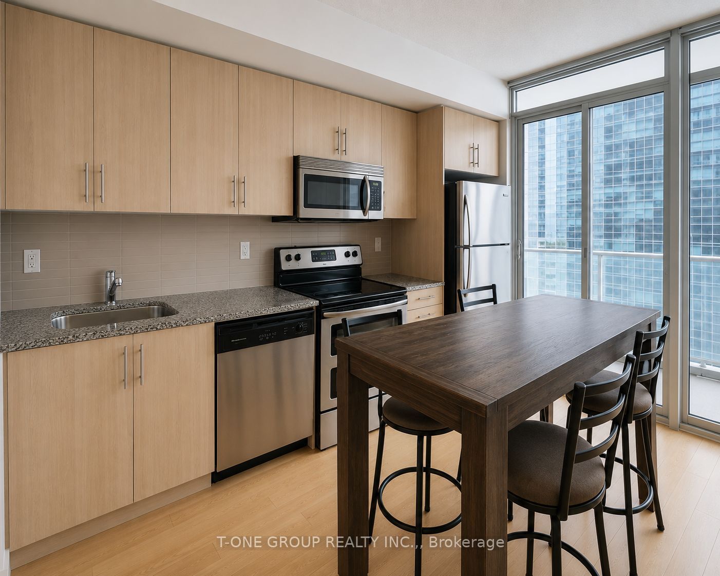 55 Bremner Boulevard 1309, Toronto, ON M5J 0A6