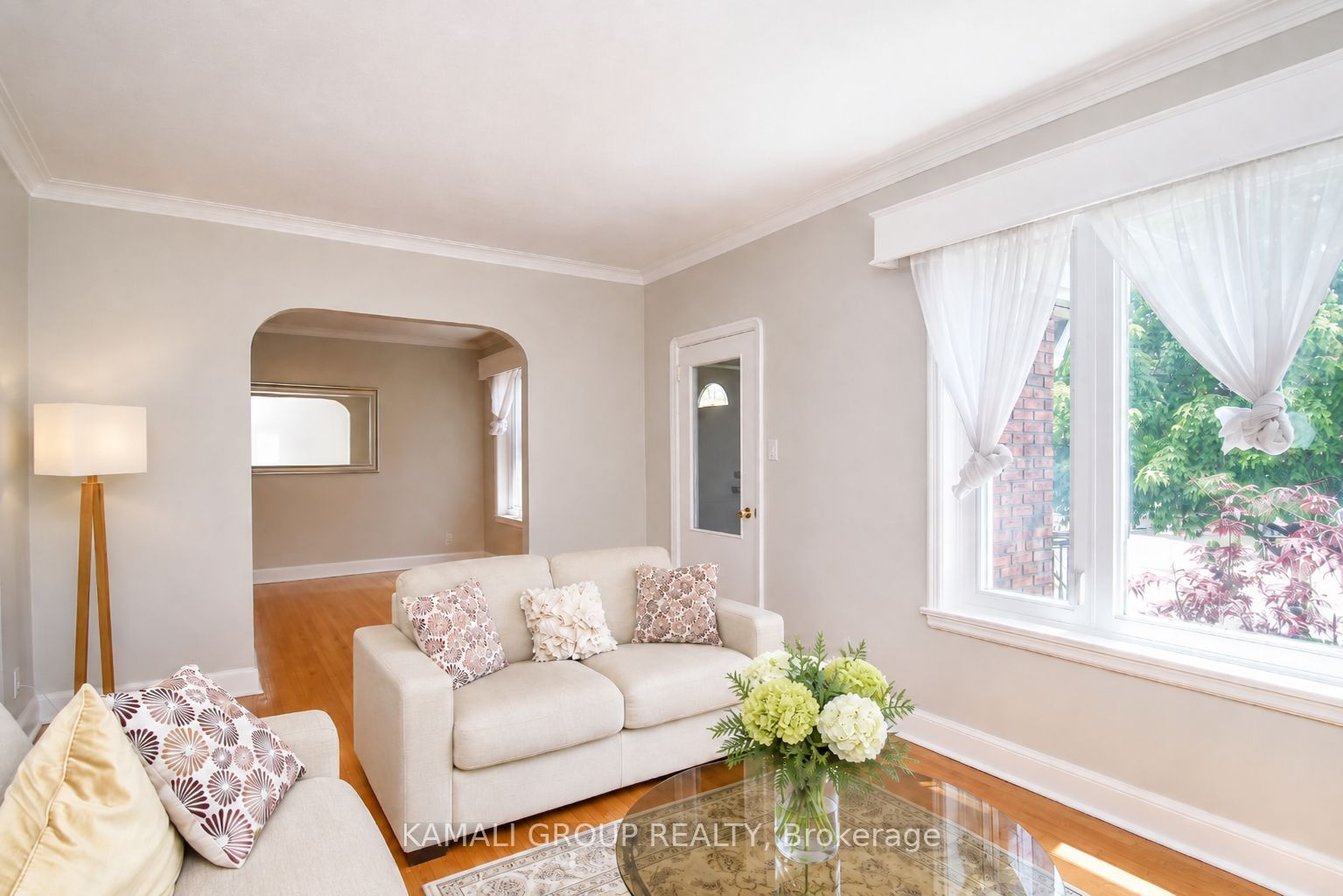 138 Johnston Avenue MAIN, Toronto, ON M2N 1H2 photo 3