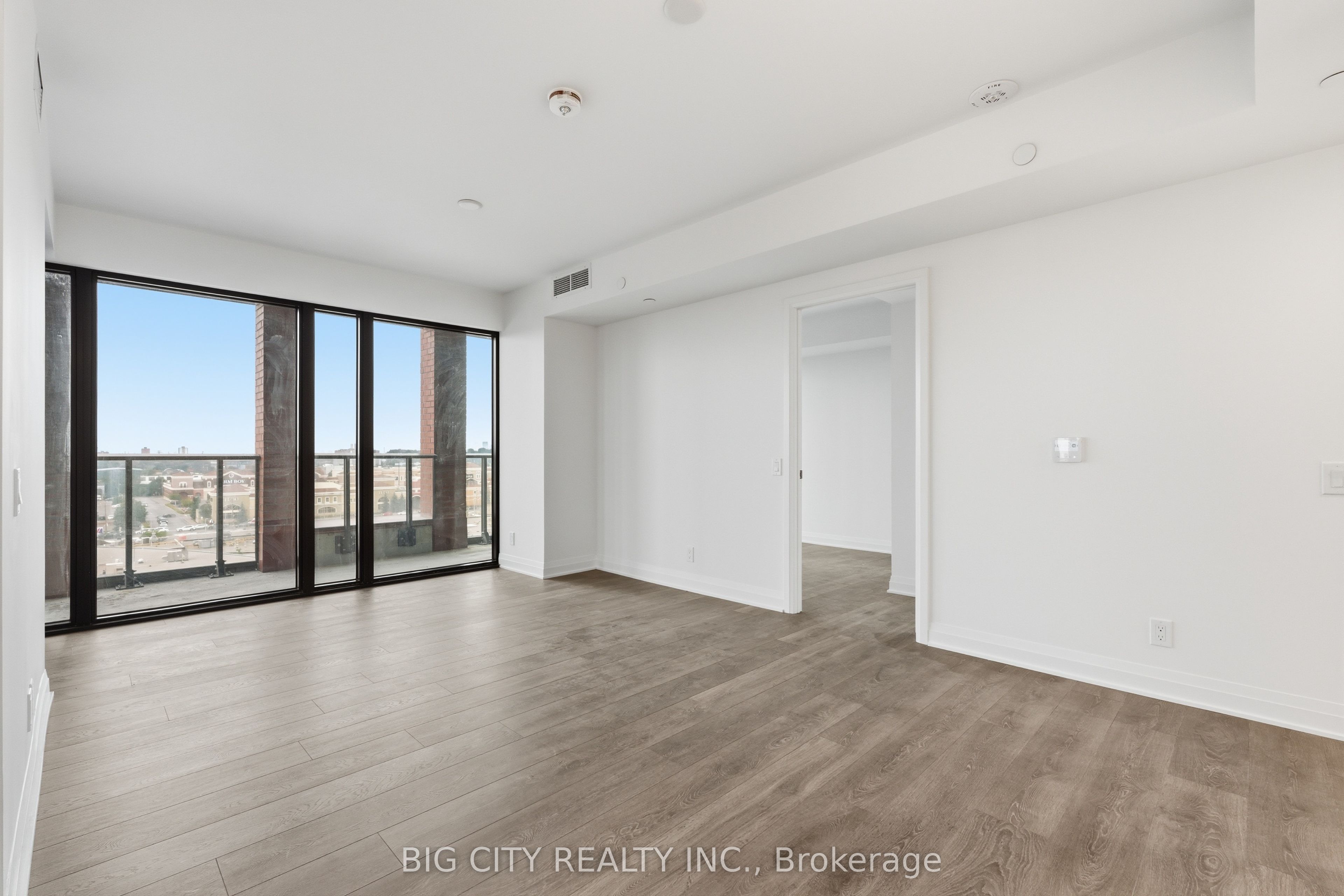 25 Frederick Todd Way 710, Toronto, ON M4G 0C6 photo 5