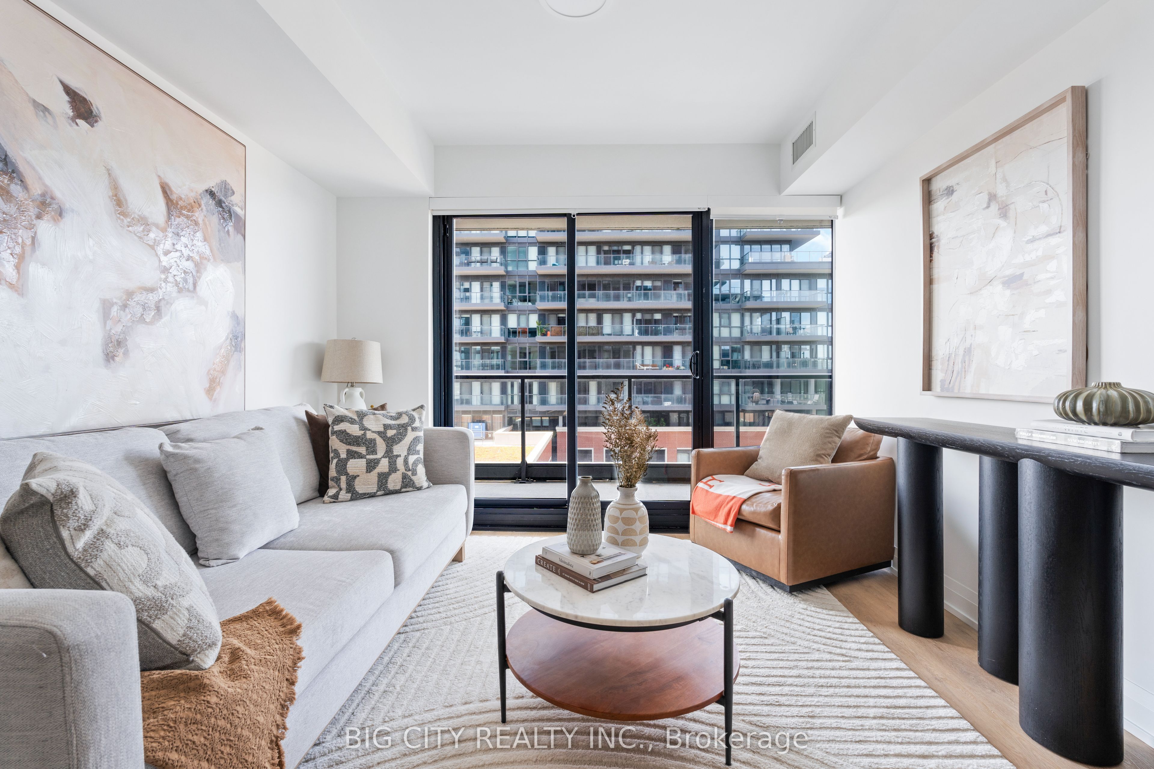 36 Brentcliffe Road 902, Toronto, ON M4G 0E1 photo 4