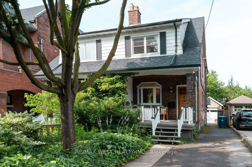 40 Delaware Avenue, Toronto, ON M6H 2S7 photo 2