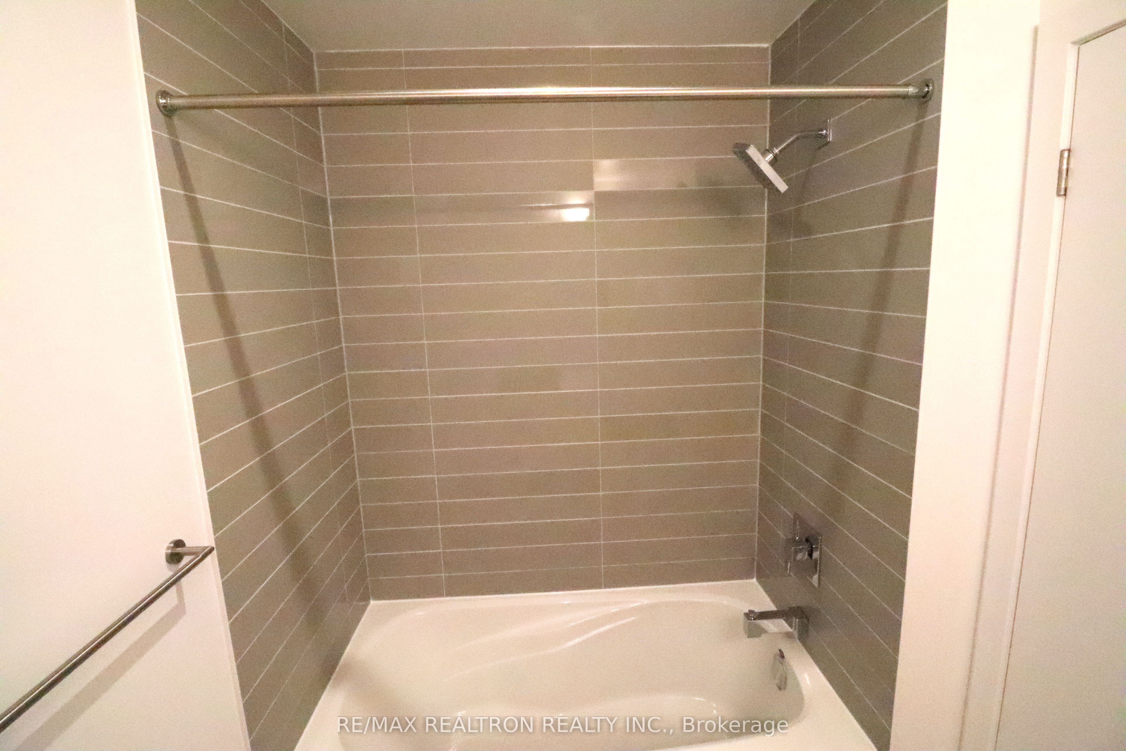 87 Peter Street 4505, Toronto, ON M5V 0P1 photo 5