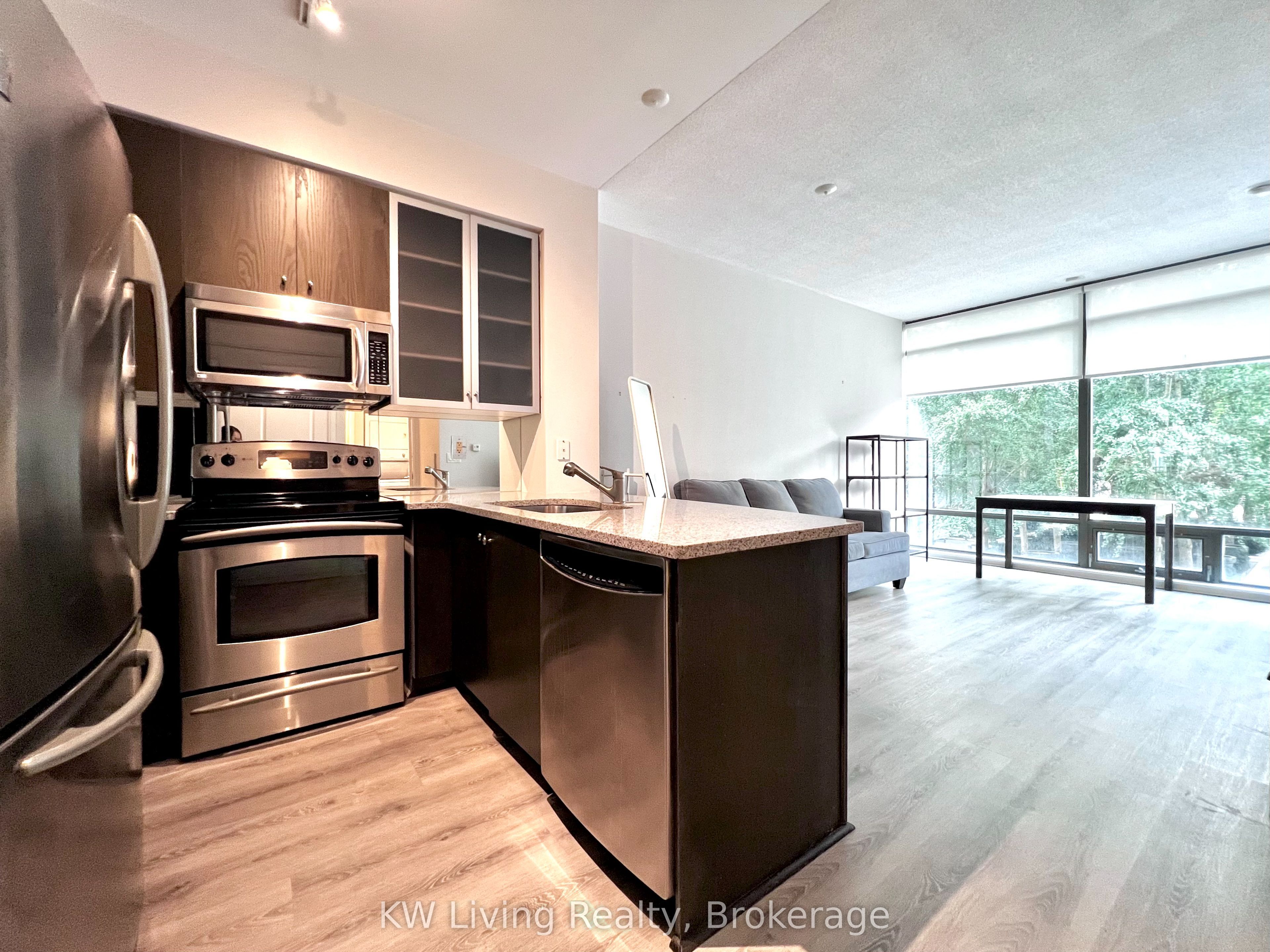 21 Scollard Street 203, Toronto, ON M5R 1G1 photo 5