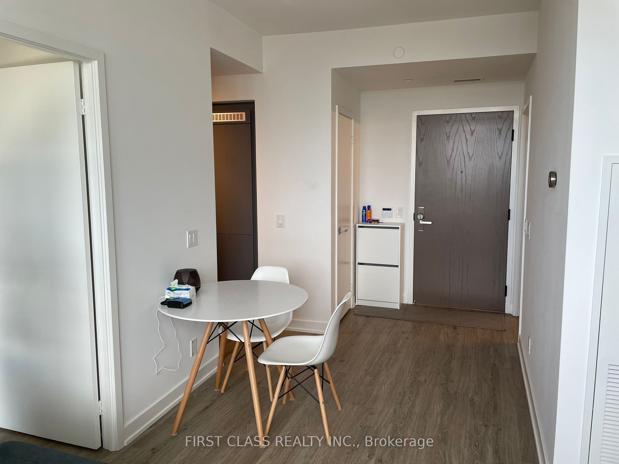 30 Tretti Way 1217, Toronto, ON M3H 0E3 photo 4