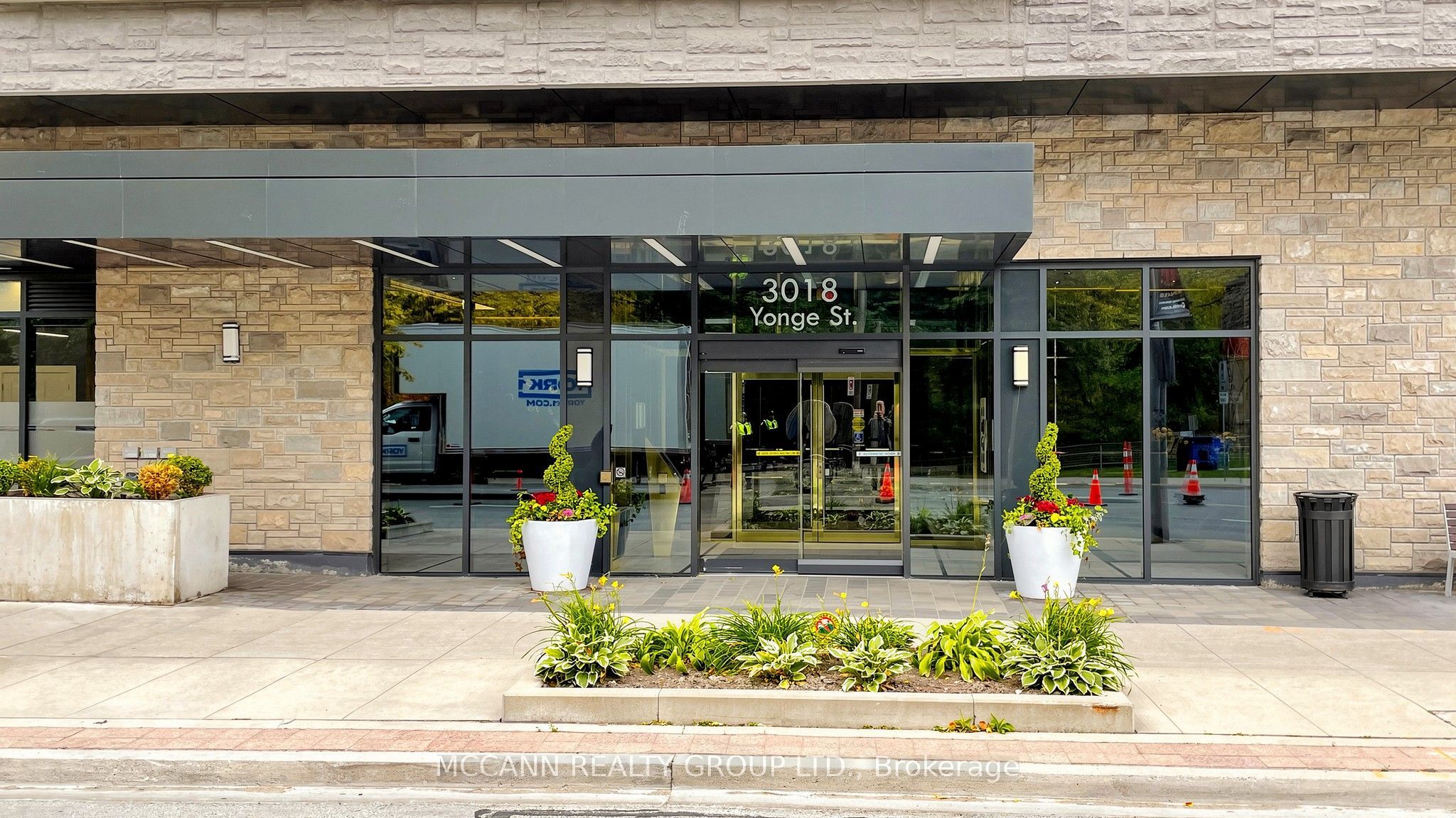 3018 Yonge Street 1112, Toronto, ON M4N 0A5 photo 3