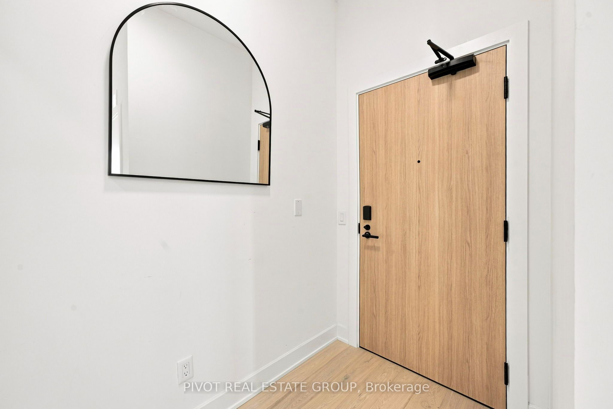 15 Mercer Street 4502, Toronto, ON M5V 0T8 photo 3