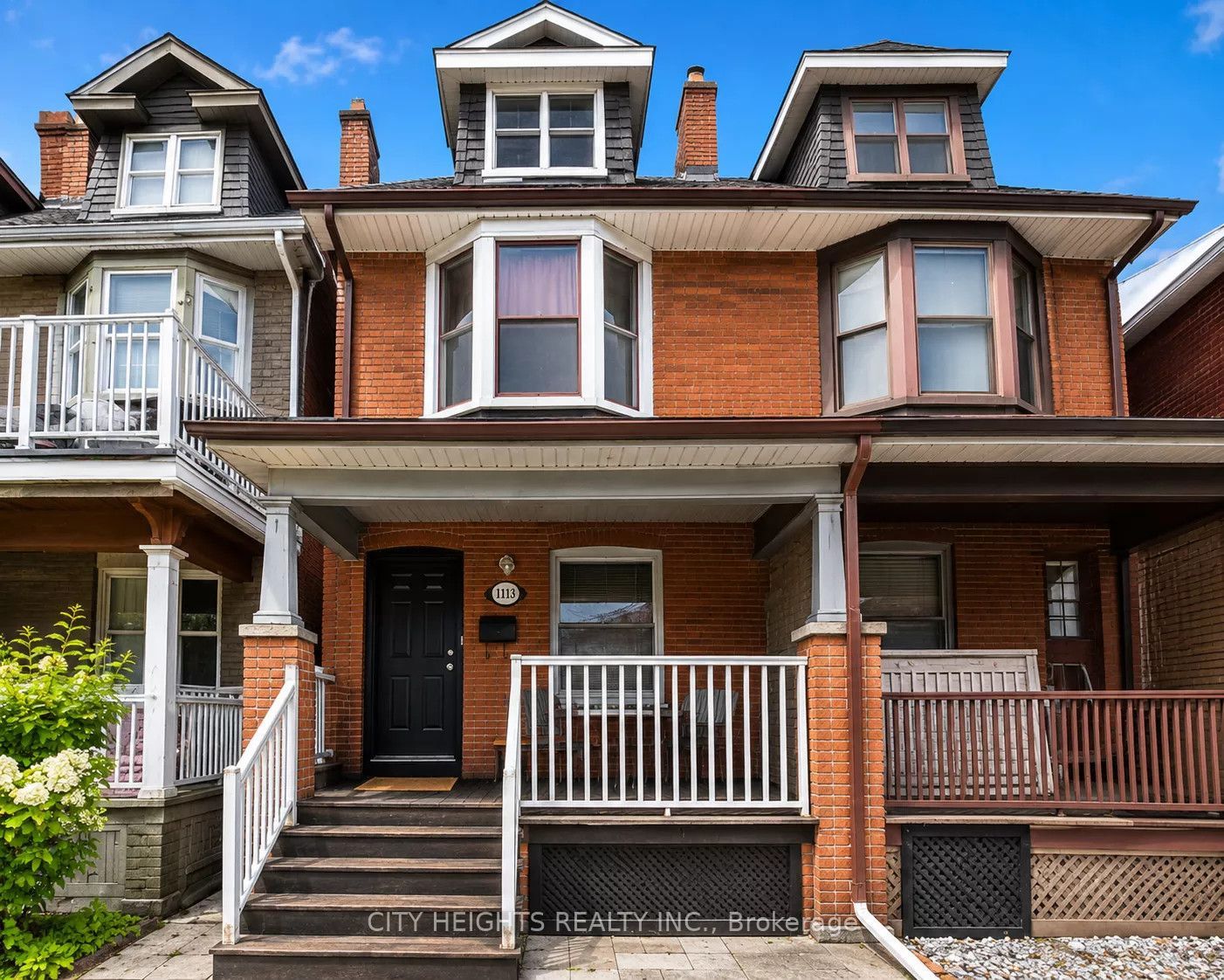 1113 Davenport Road 3, Toronto, ON M6G 2C3