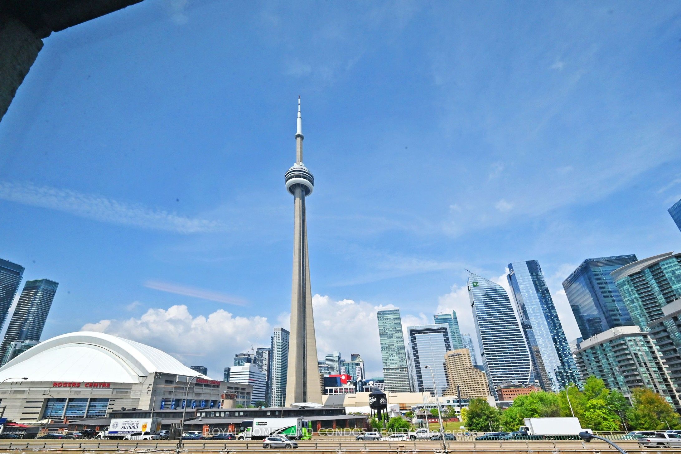 230 Queens Quay W Quay 618, Toronto, ON M5J 2X1 photo 5