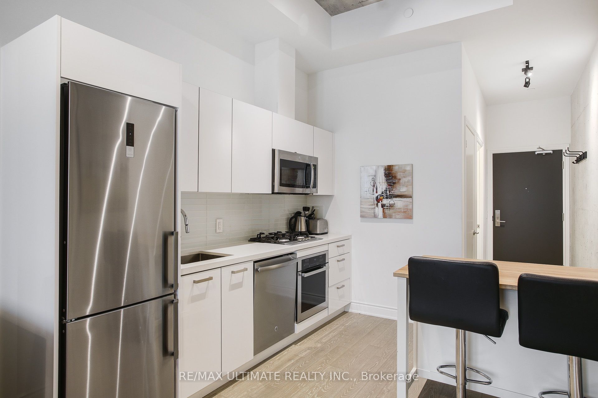 608 Richmond Street W 210, Toronto, ON M5V 0N9 photo 3