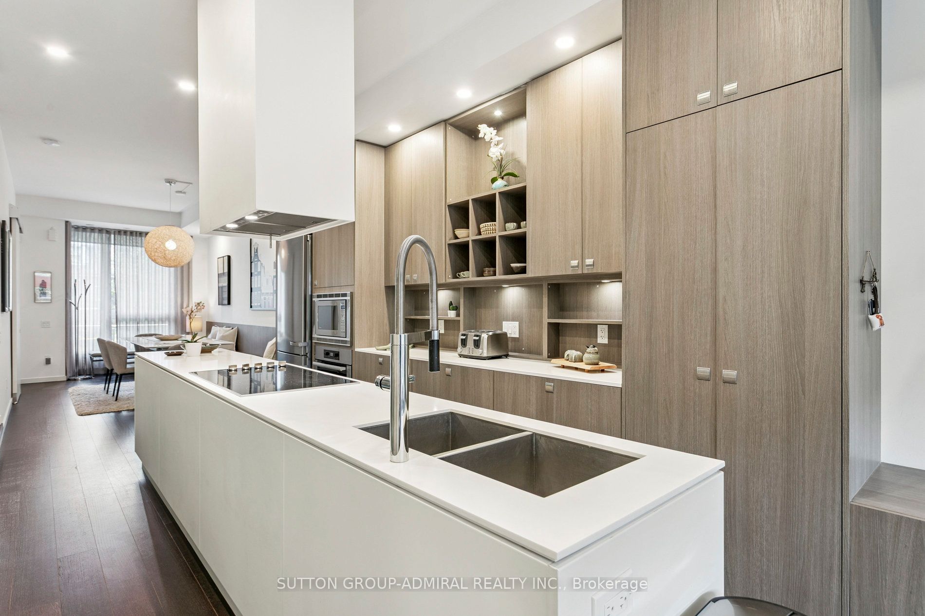 492 Shaw Street, Toronto, ON M6G 3L3 photo 3