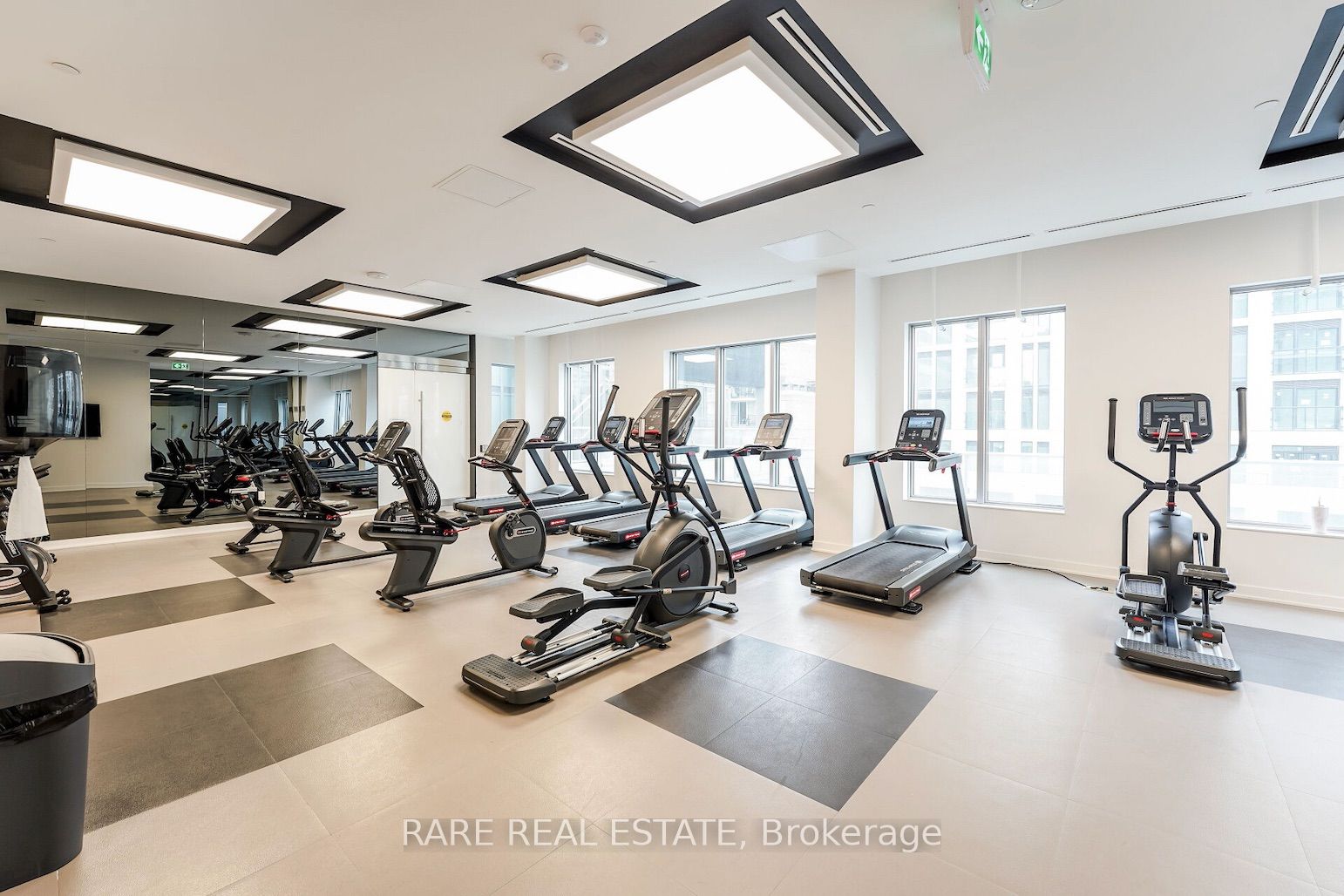 195 Redpath Avenue 2311, Toronto, ON M4P 0E4 photo 5