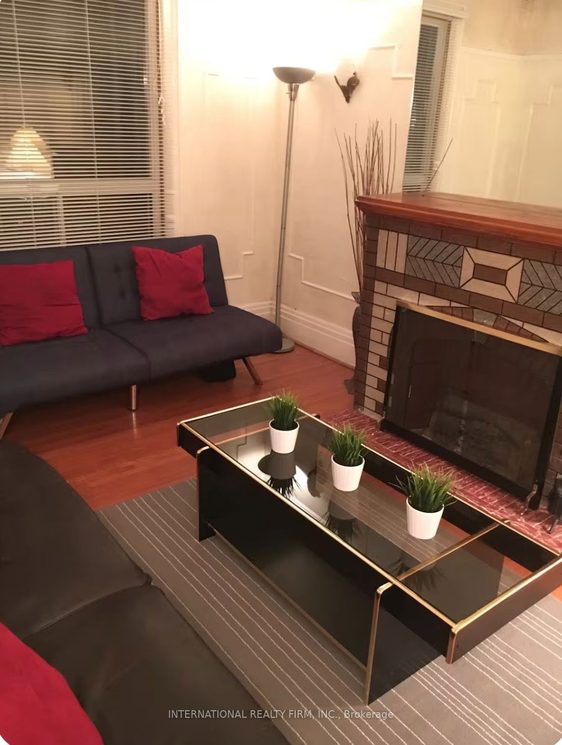 132 Grace Street Main, Toronto, ON M6J 2S2 photo 2