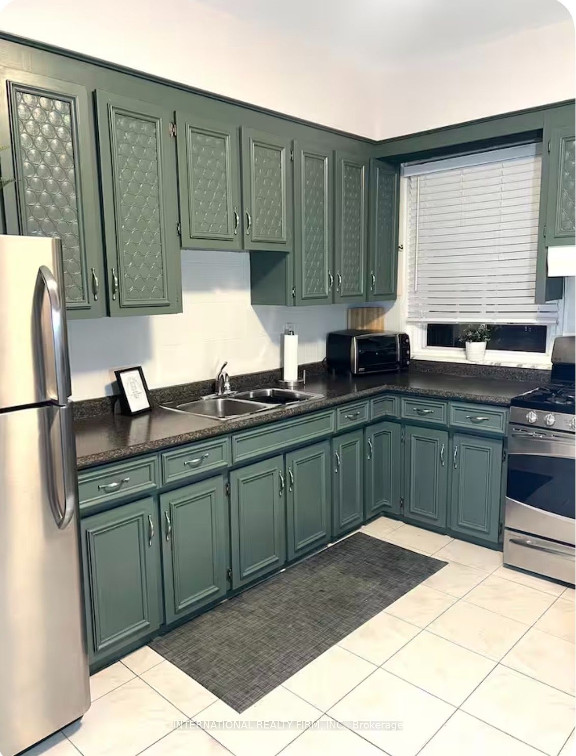 132 Grace Street Main, Toronto, ON M6J 2S2 photo 5