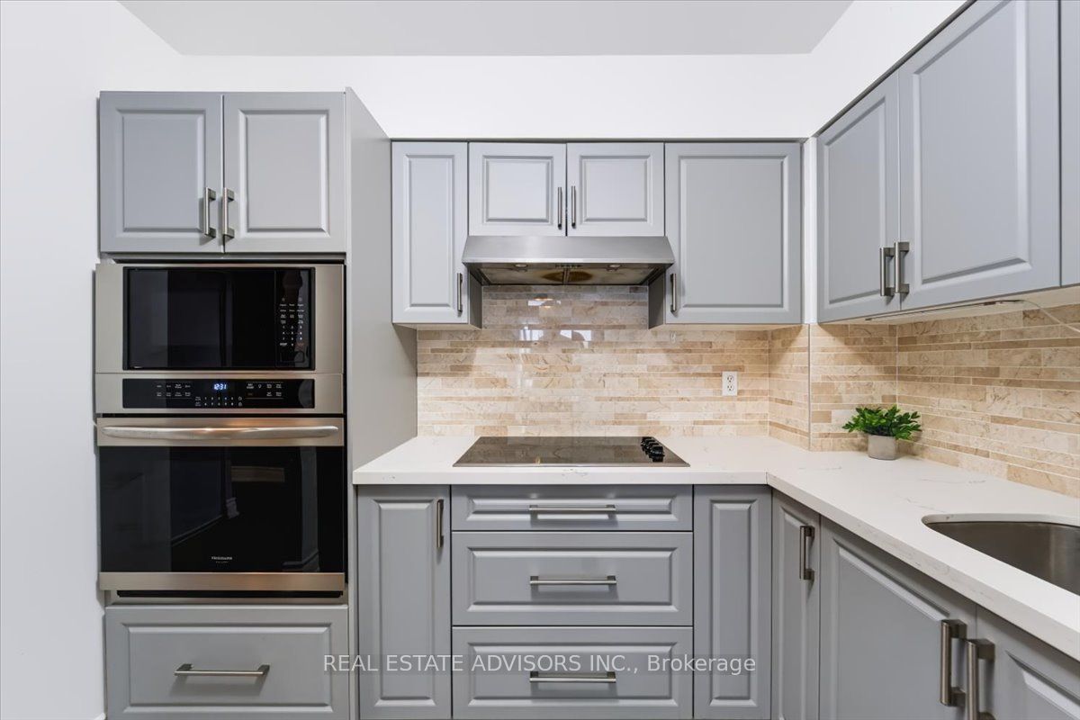 21 Overlea Boulevard Ph#07, Toronto, ON M4H 1P2 photo 5