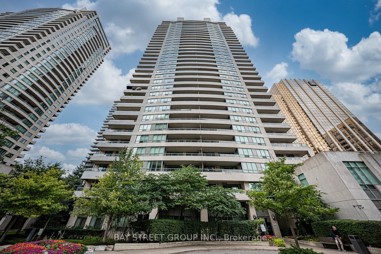 23 Hollywood Avenue 3802, Toronto, ON M2N 7L8 photo 3