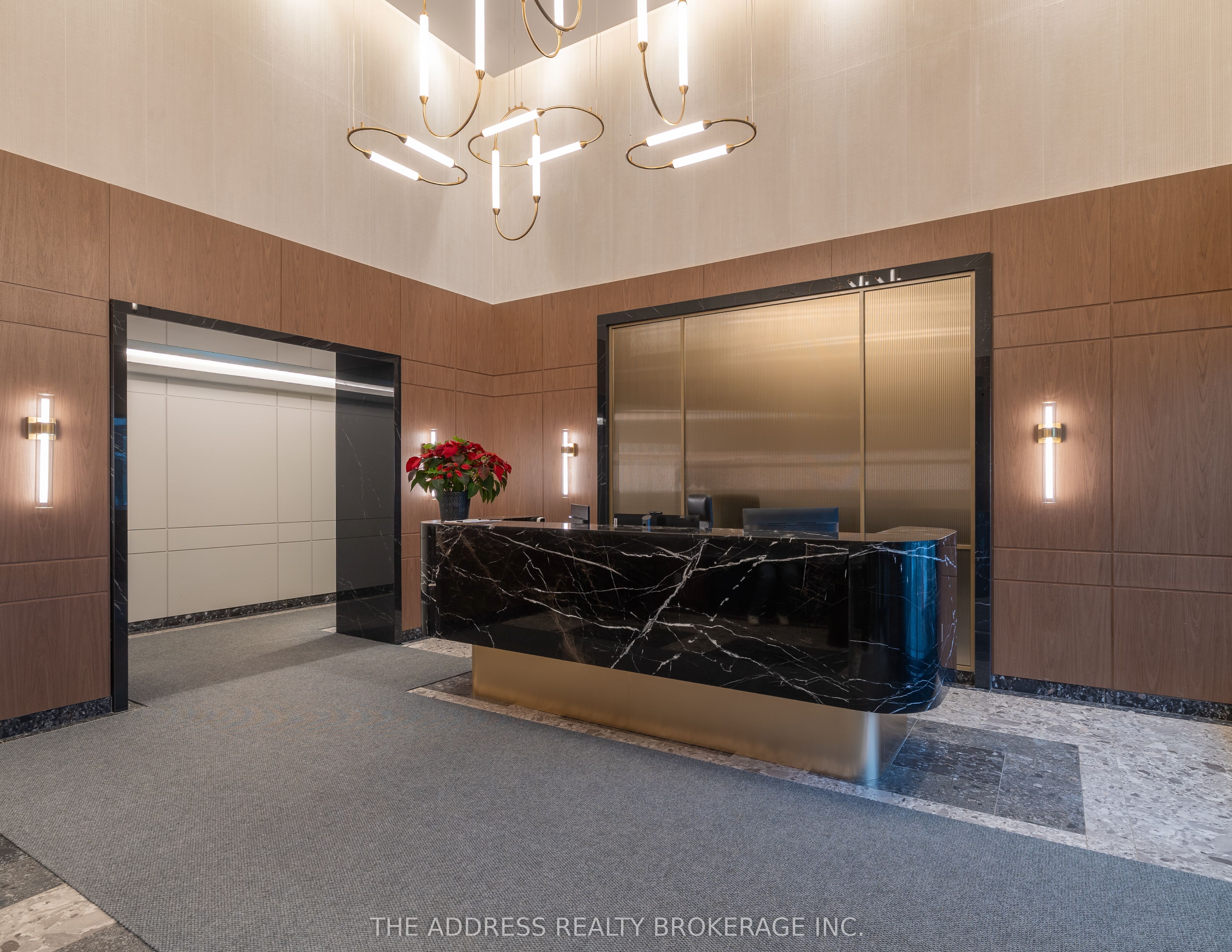6 Greenbriar Road 611, Toronto, ON M2K 0H6 photo 3