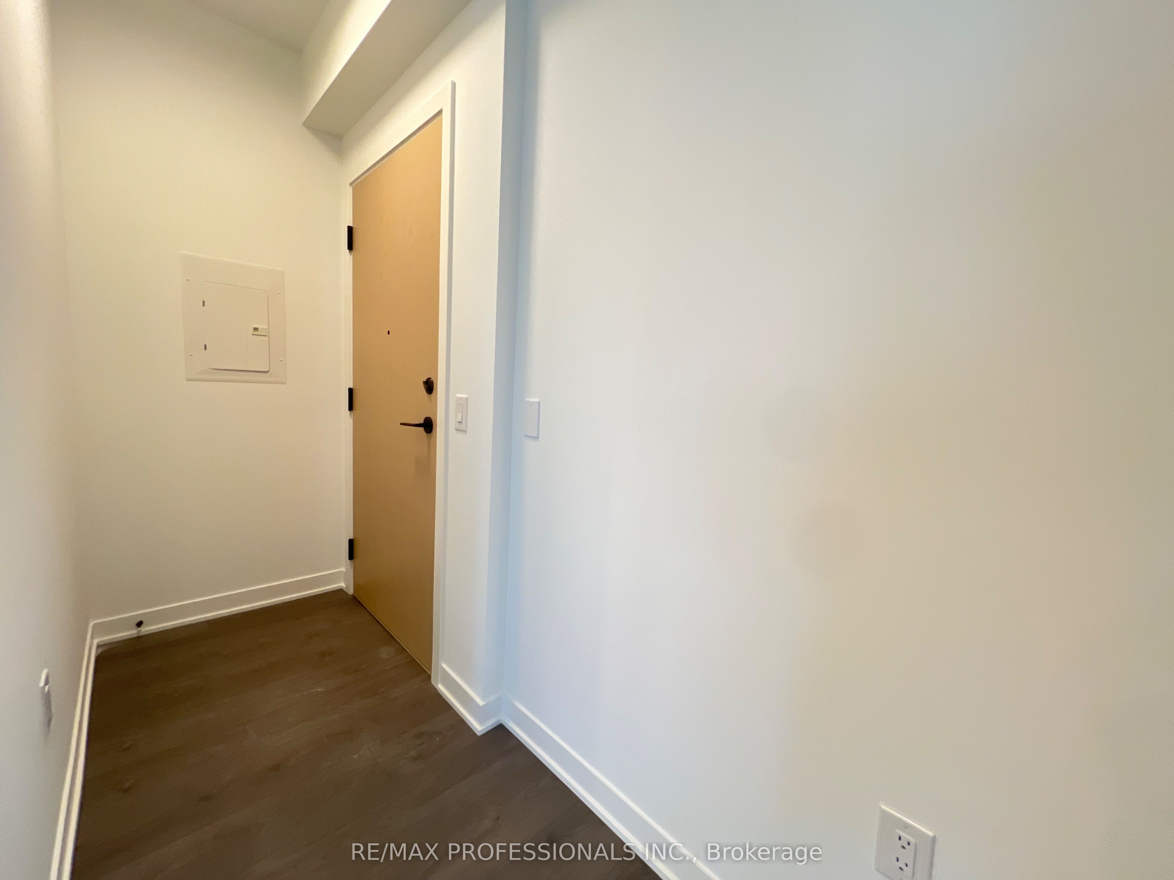 10 Oak Street 1309, Toronto, ON M5A 0Z1 photo 4