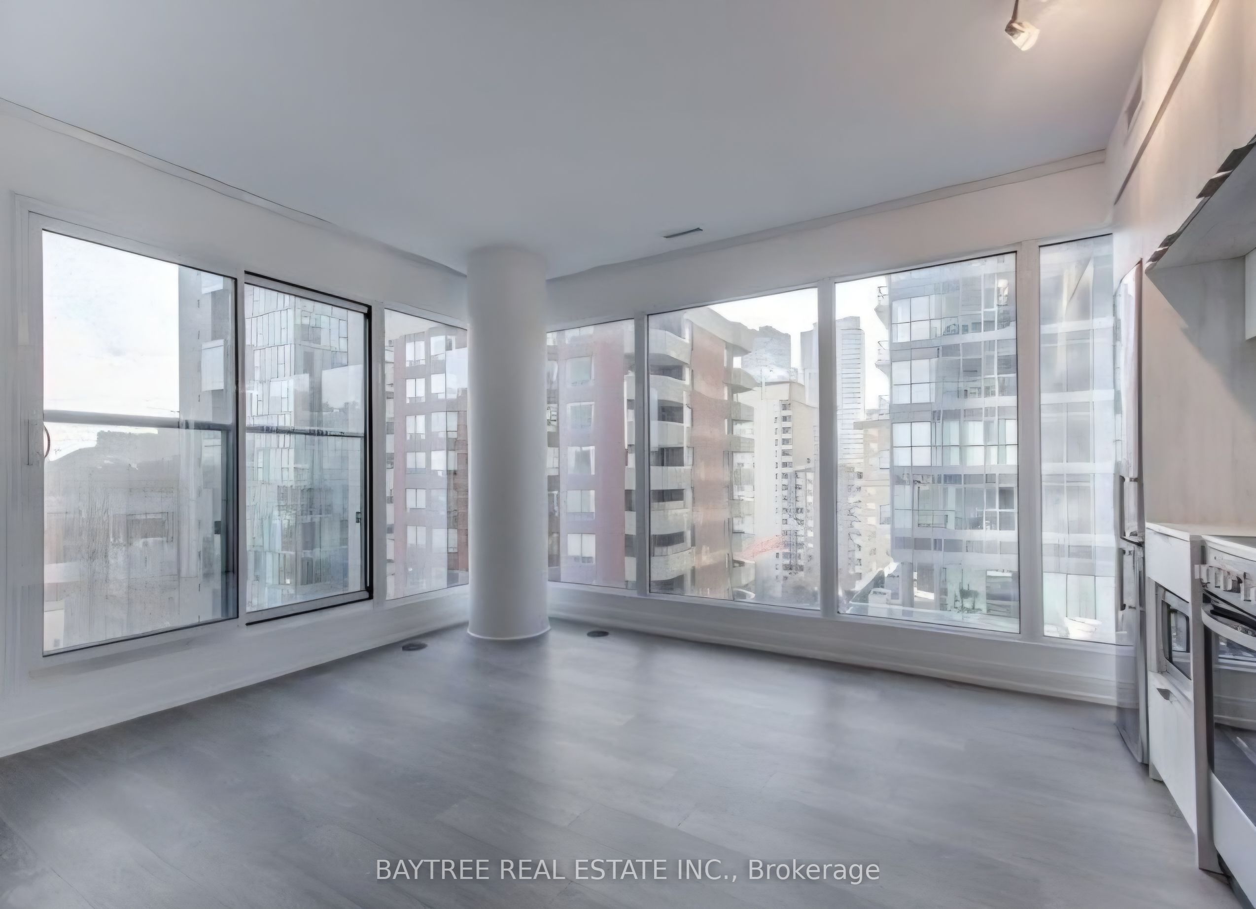 181 Dundas Street E 2710, Toronto, ON M5A 0N5 photo 4