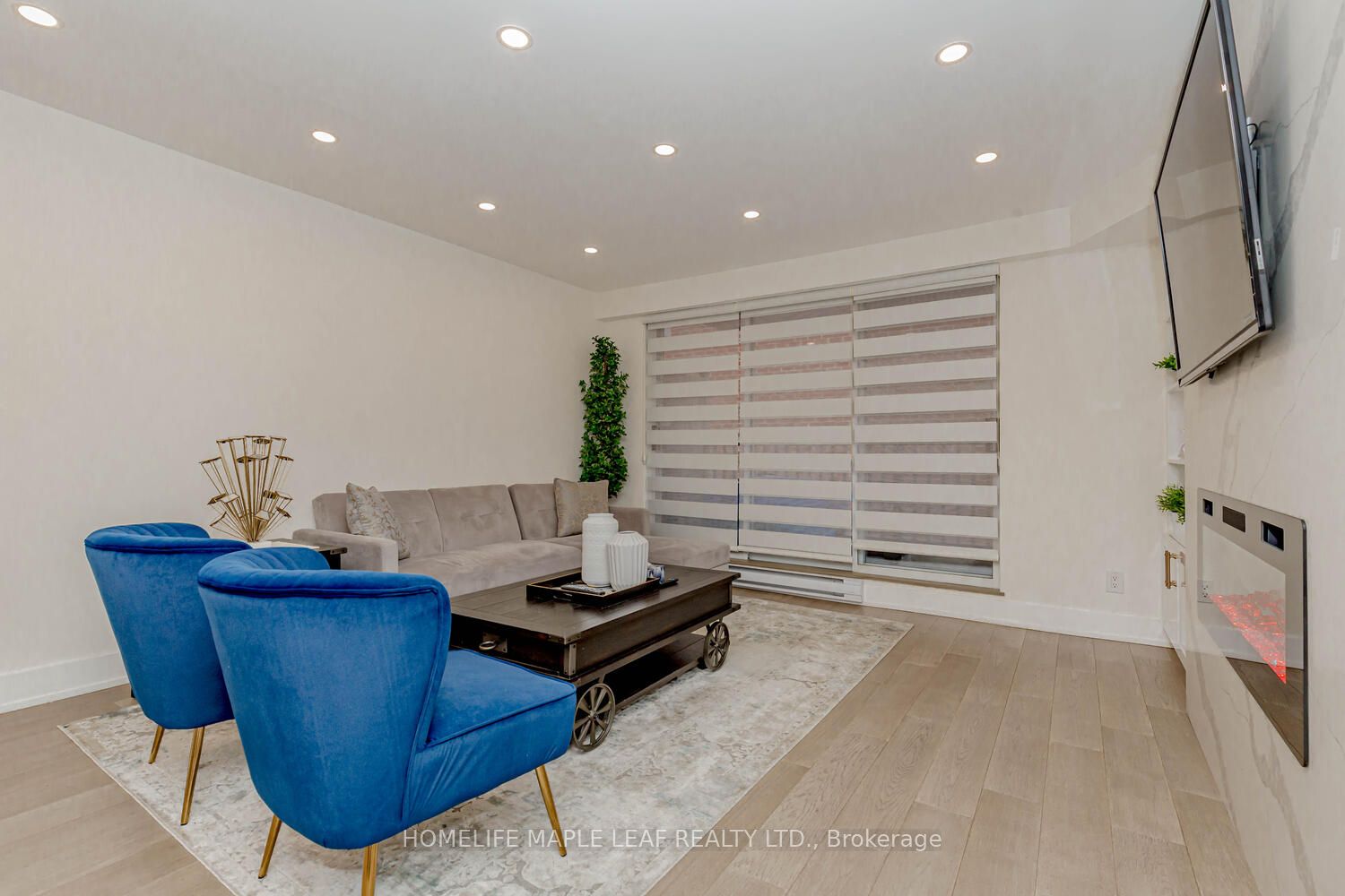 56 St Nicholas Street, Toronto, ON M4Y 1W7 photo 5