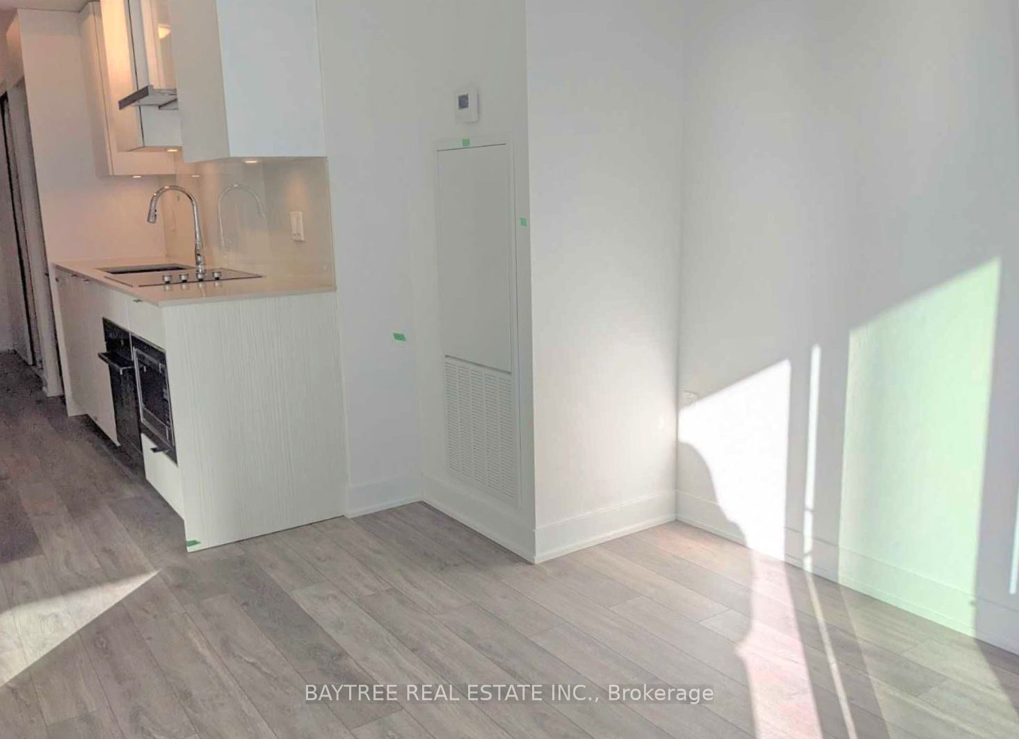99 Broadway Avenue 3608, Toronto, ON M4P 0E3 photo 4