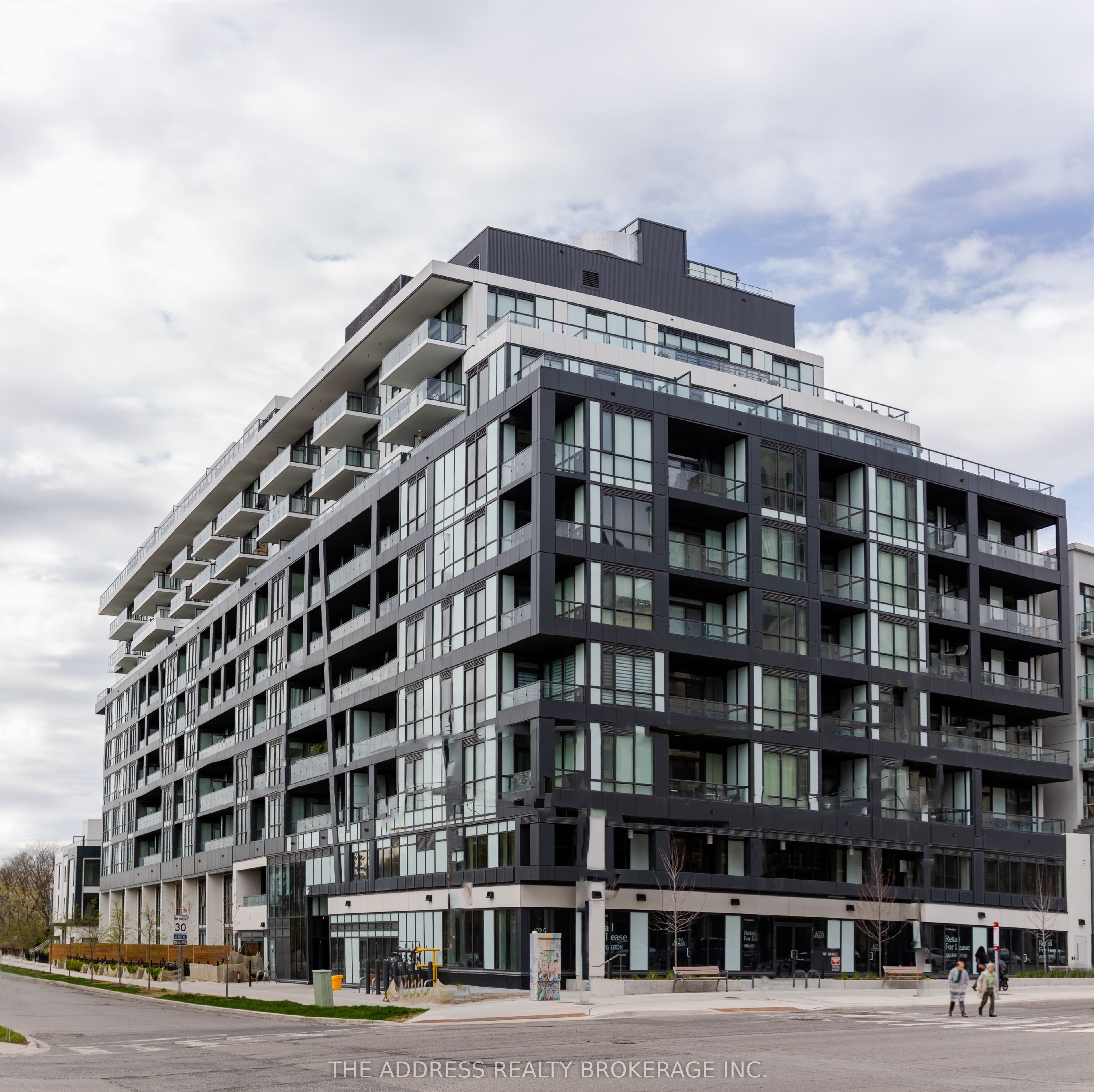6 Greenbriar Road 1104, Toronto, ON M2K 0H6