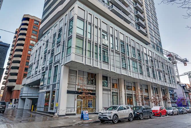 77 Mutual Street 321, Toronto, ON M5B 0B9 photo 3