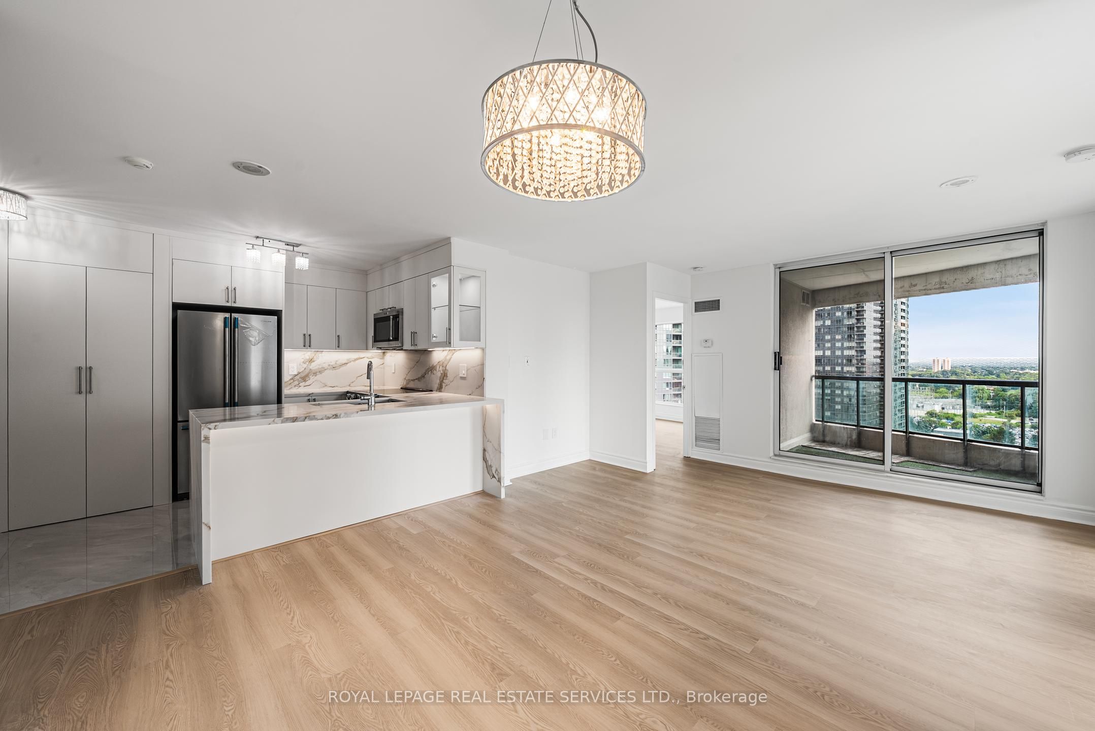 7 Lorraine Drive 1912, Toronto, ON M2N 7H2