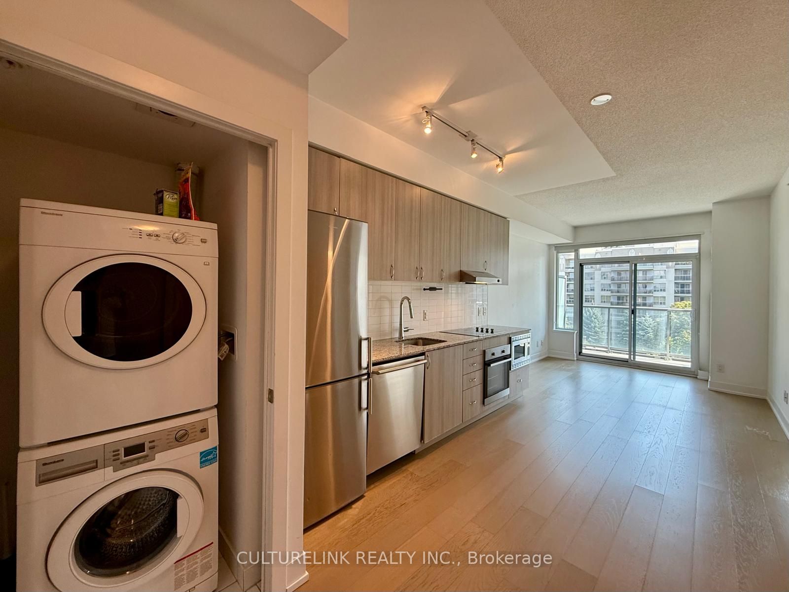 7 Kenaston Gardens 326, Toronto, ON M2K 0E9 photo 5
