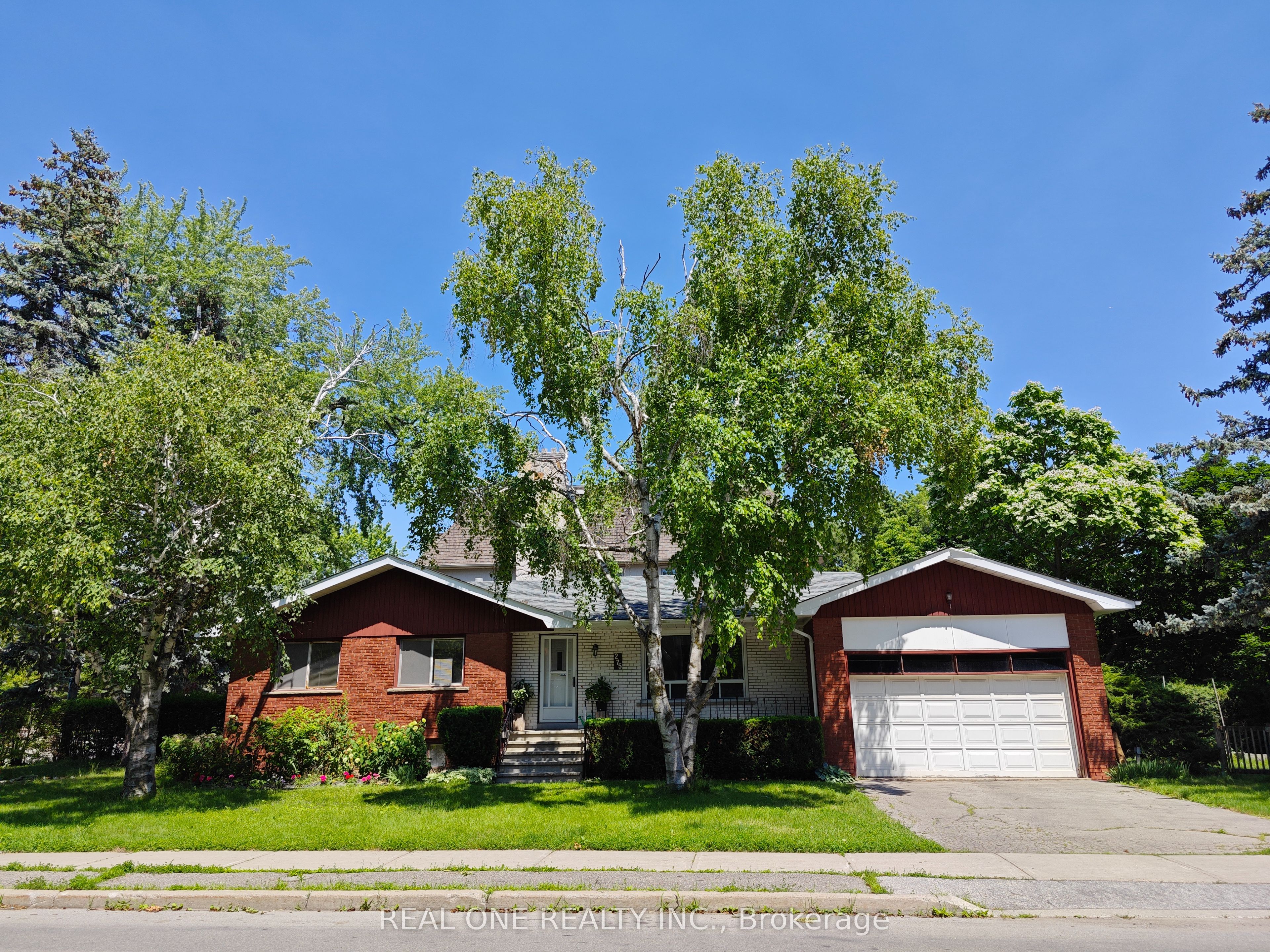 275 Parkview Avenue, Toronto, ON M2N 3Z3