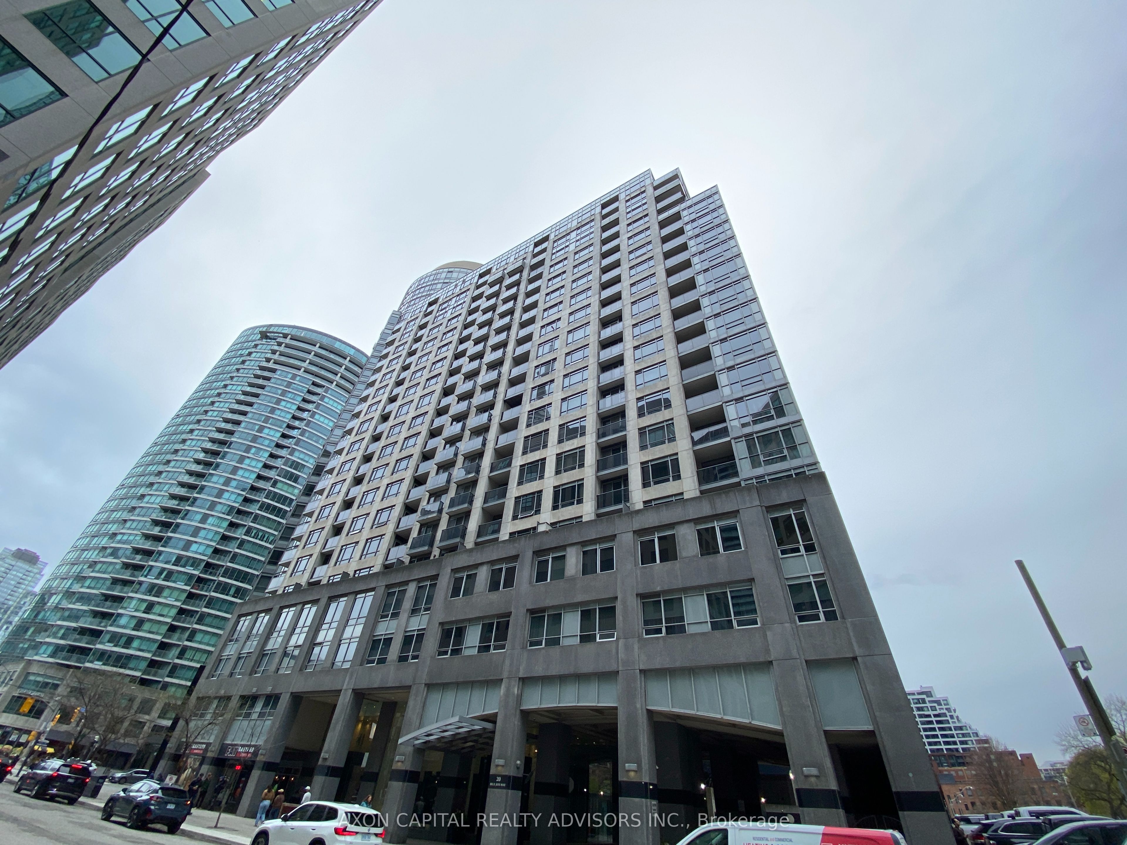 20 Blue Jays Way 901, Toronto, ON M5V 3W6