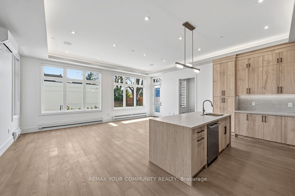 217 Churchill Avenue Aurelia Suite, Toronto, ON M2R 1E2 photo 4