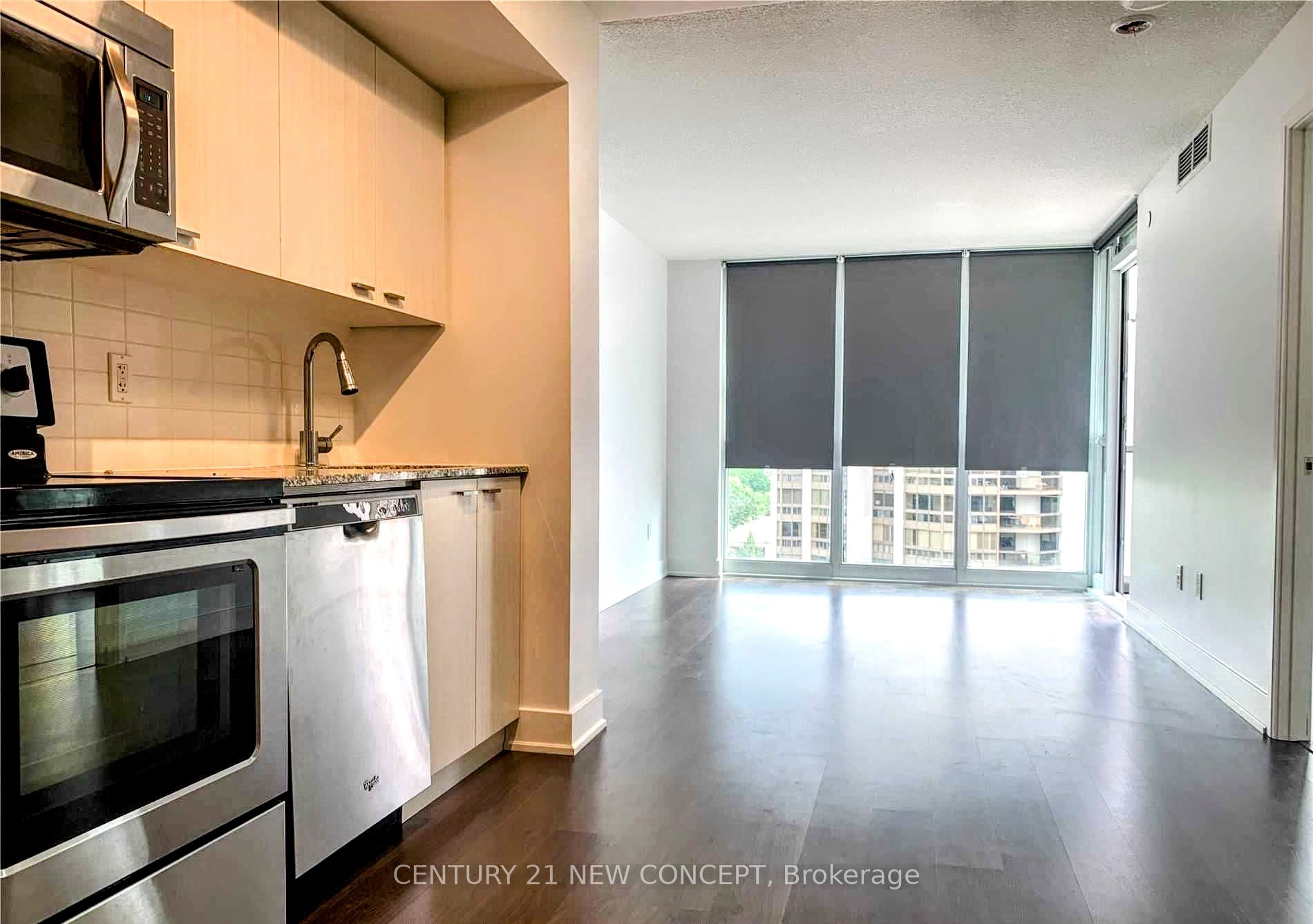 88 Sheppard Avenue E 1111, Toronto, ON M2N 0G9 photo 3