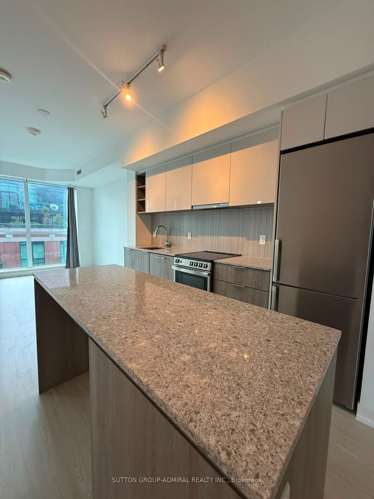 31 Tippett Road 1015, Toronto, ON M3H 0C8 photo 5