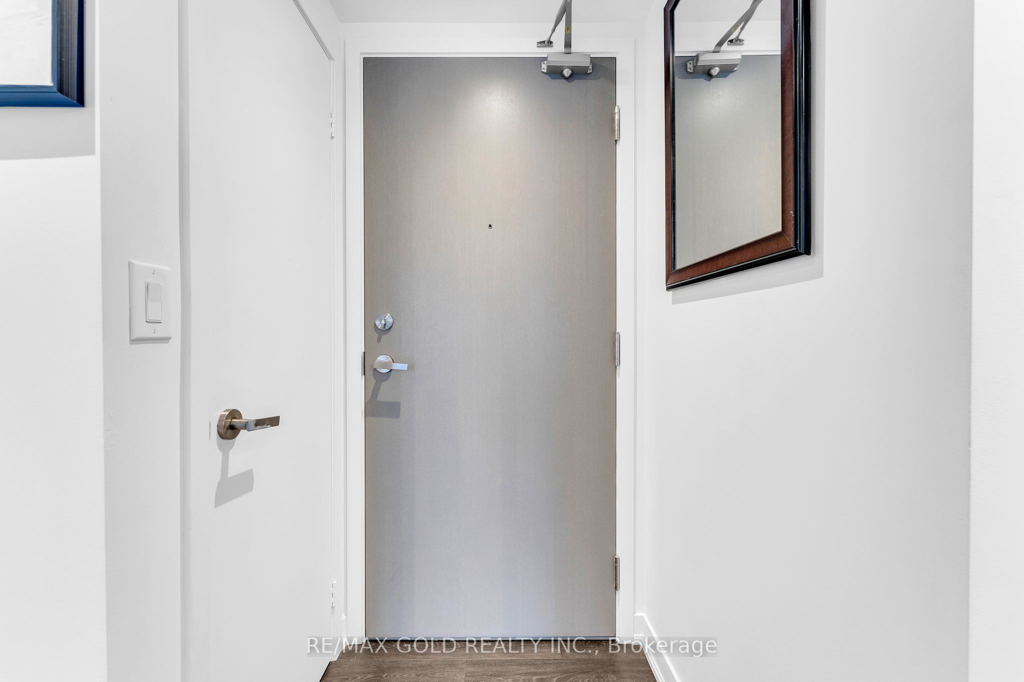 100 Harbour Street 1202, Toronto, ON M5J 0B5 photo 5