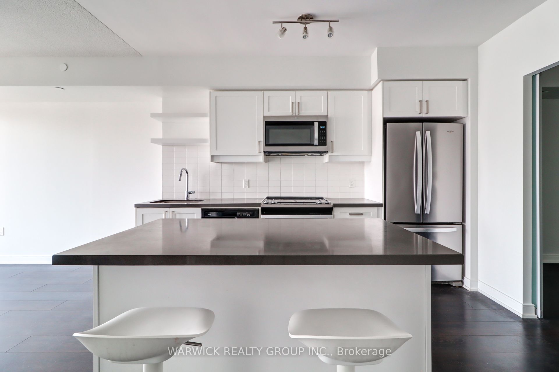 50 Wellesley Street E 3006, Toronto, ON M4Y 0C8 photo 5