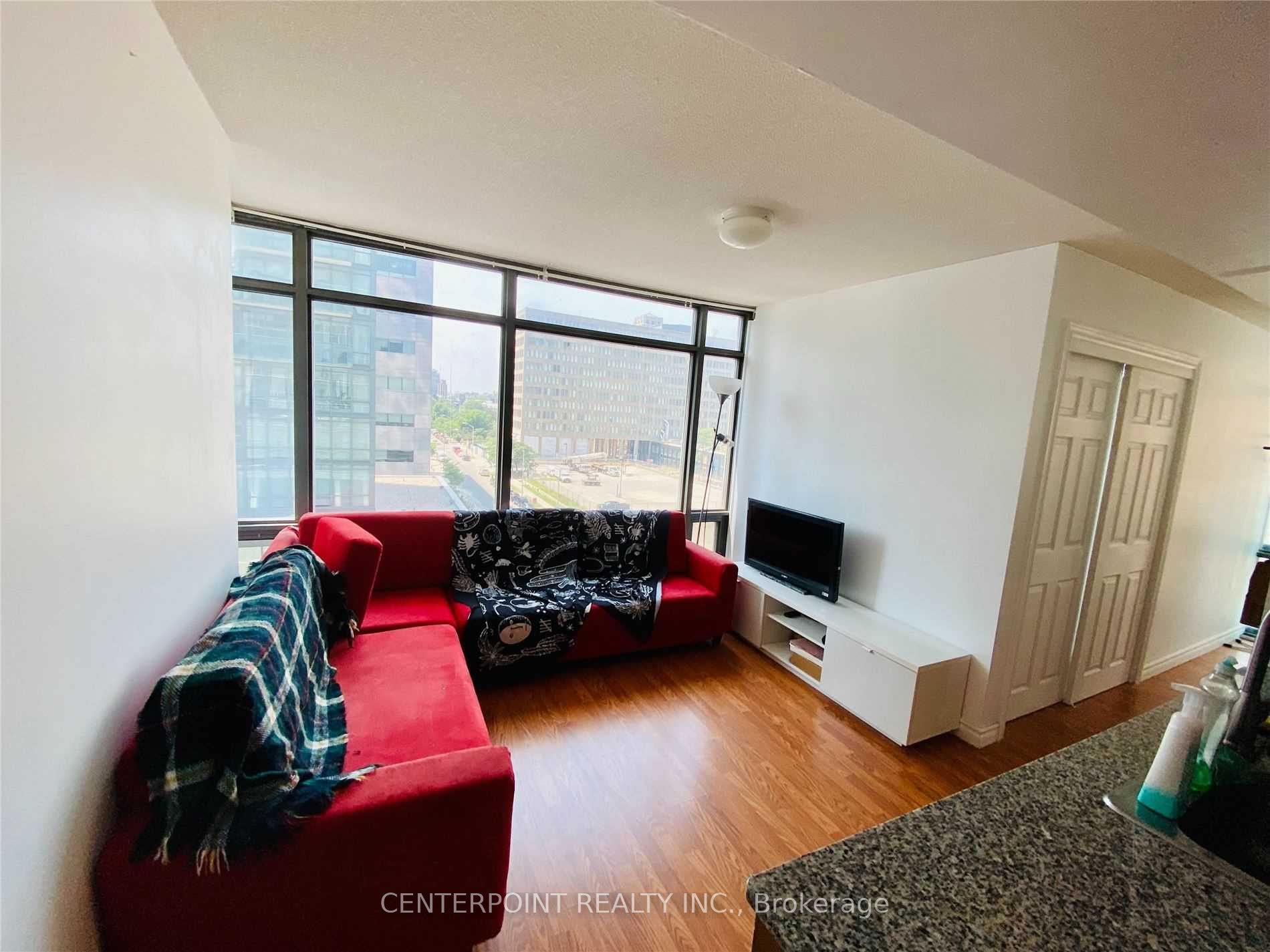 37 Grosvenor Street 603, Toronto, ON M4Y 3G5 photo 4