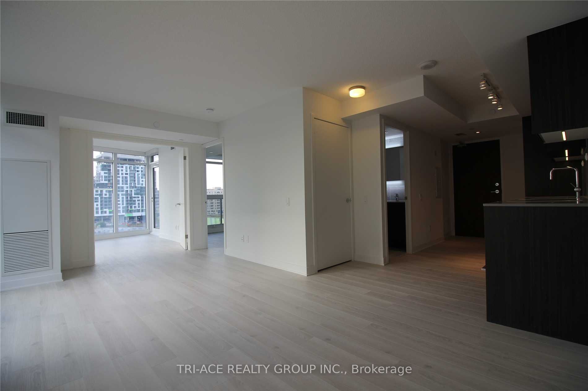 80 Queens Wharf Road 803, Toronto, ON M5V 0J3 photo 3