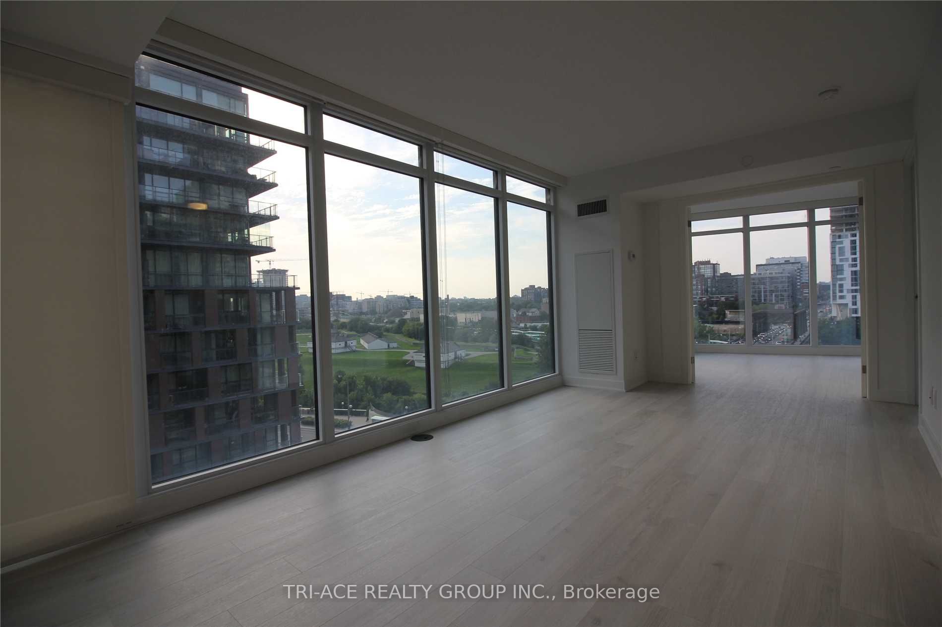80 Queens Wharf Road 803, Toronto, ON M5V 0J3 photo 5