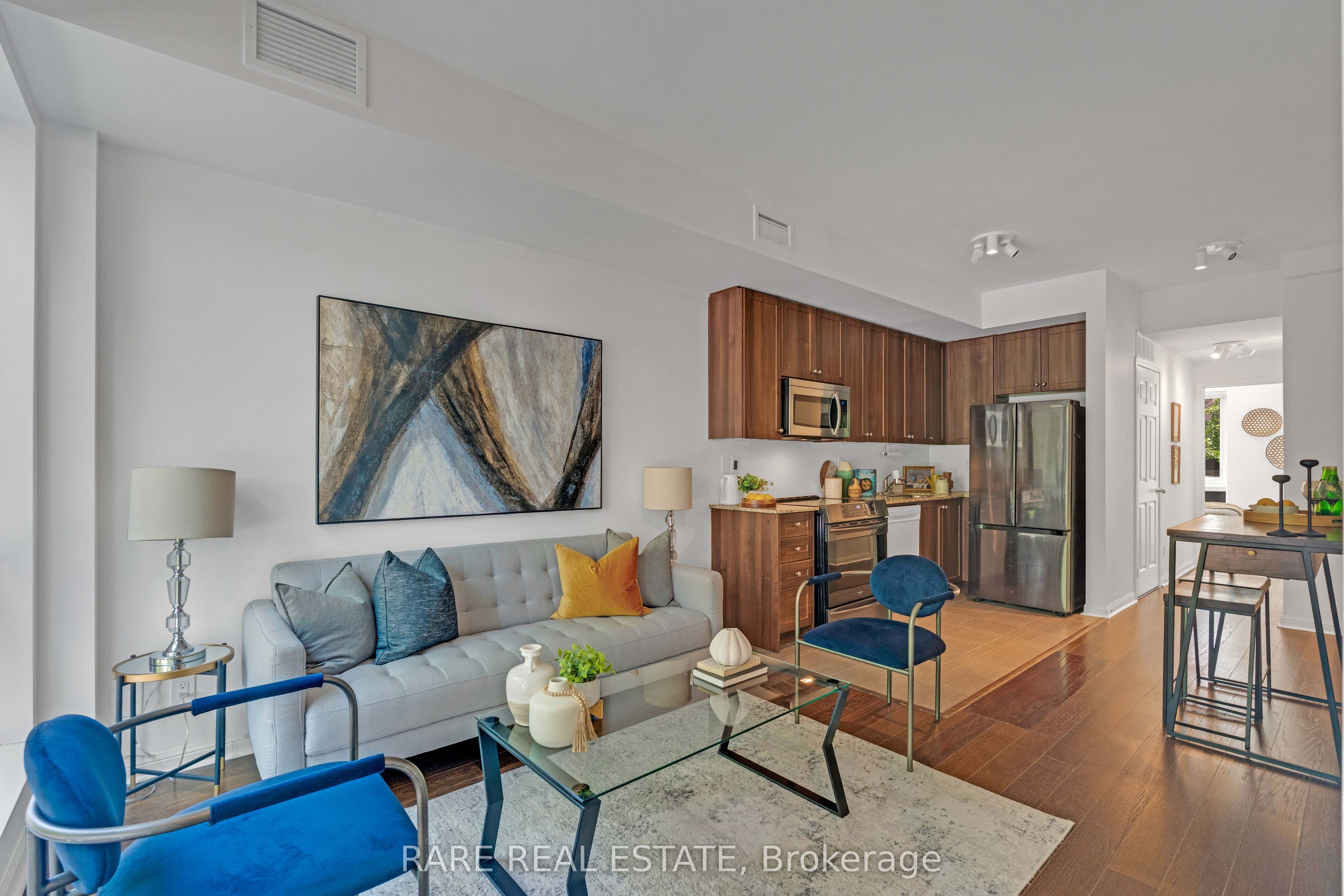 639 Lawrence Avenue W 208, Toronto, ON M6A 1A9 photo 5