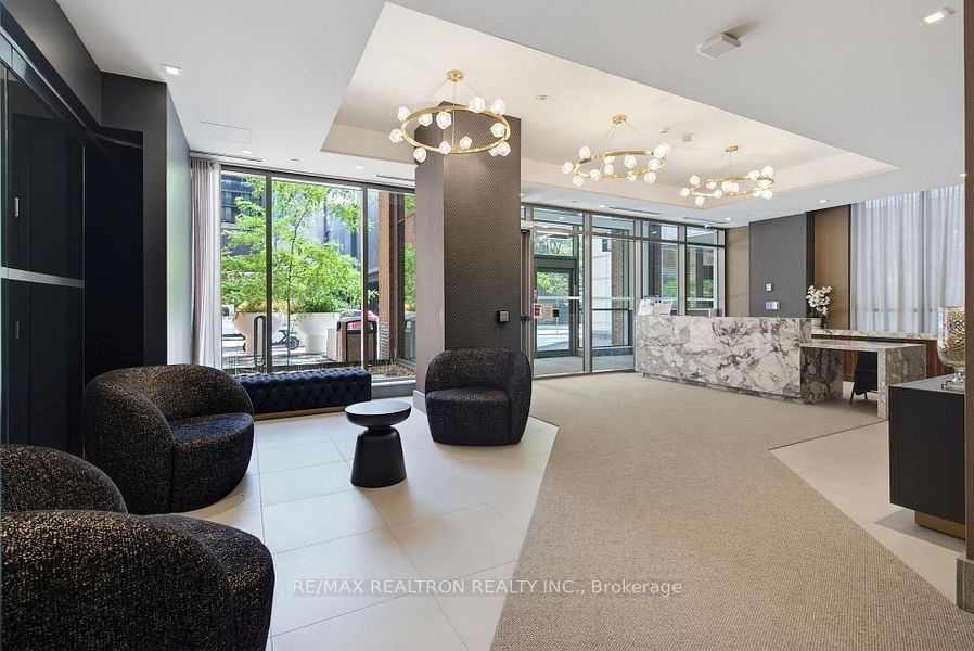 8 Widmer Street 4303, Toronto, ON M5V 0W6 photo 3