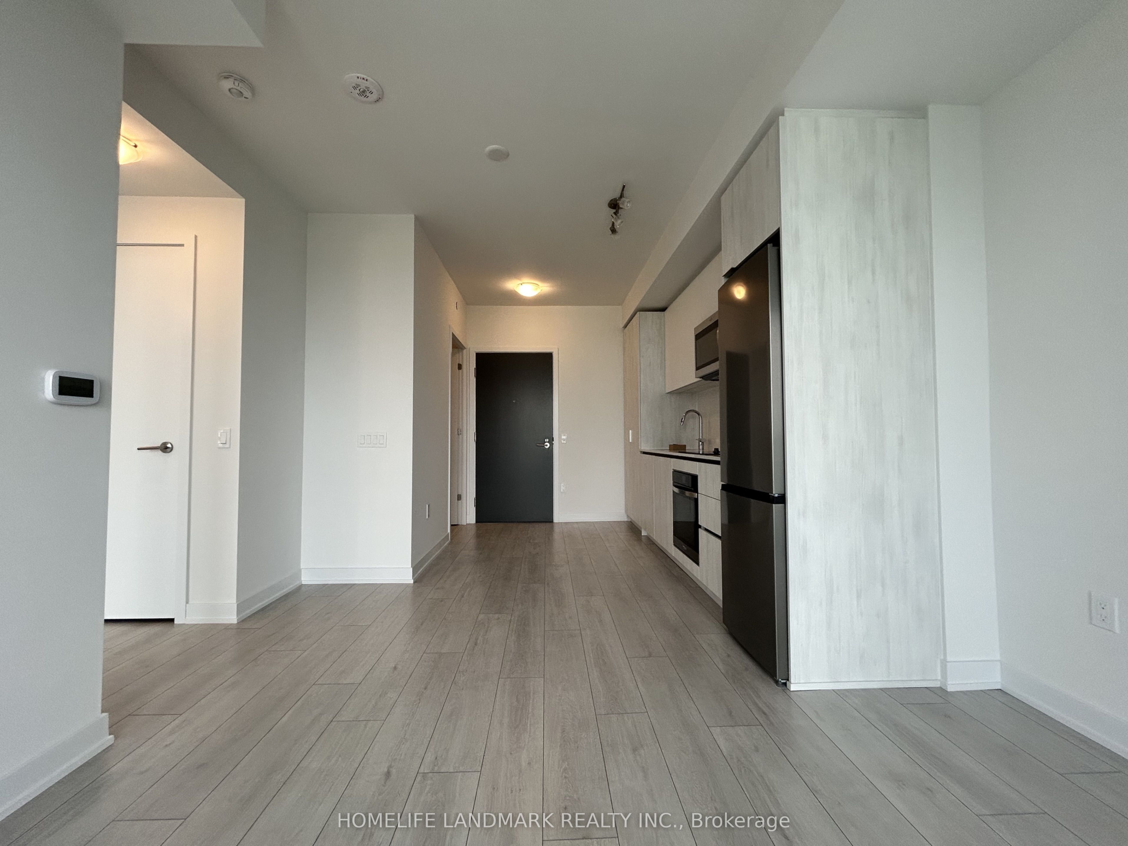 5858 Yonge Street 3112, Toronto, ON M2M 0C6 photo 3