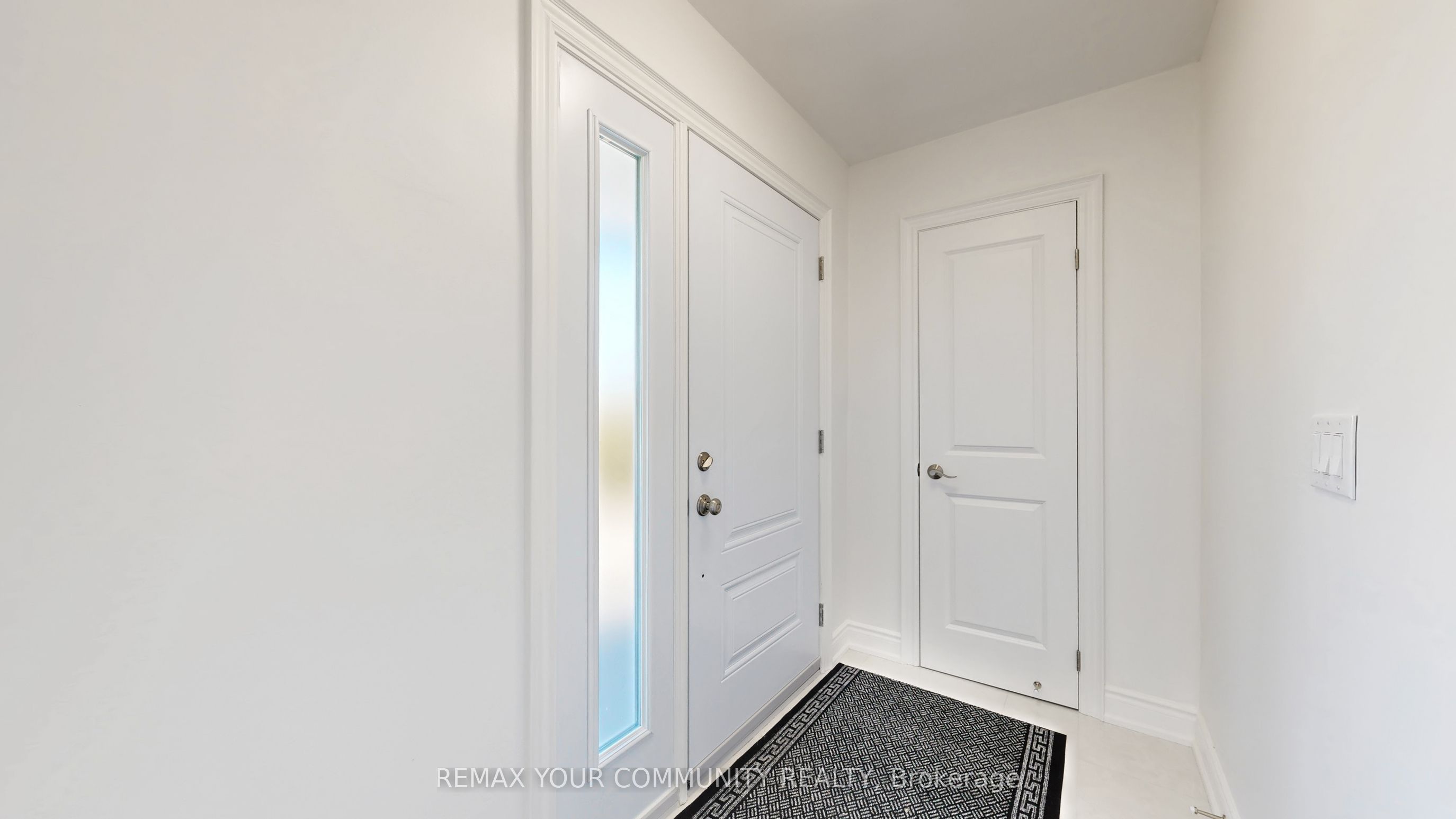 135 Searle Avenue, Toronto, ON M3H 4B1 photo 3