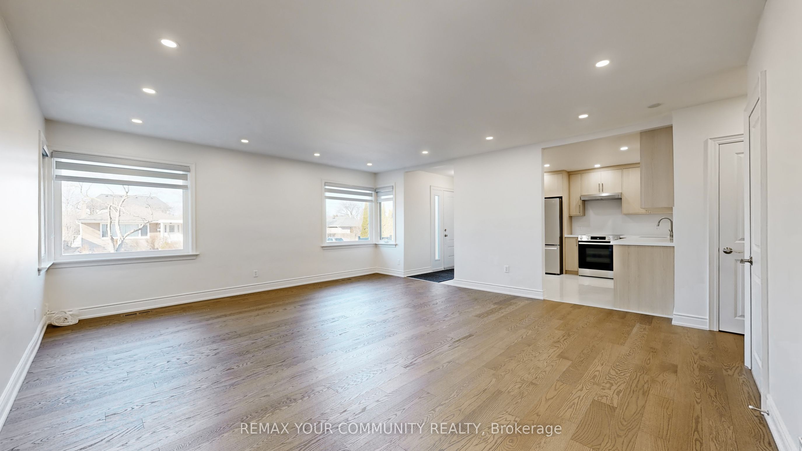 135 Searle Avenue, Toronto, ON M3H 4B1 photo 4