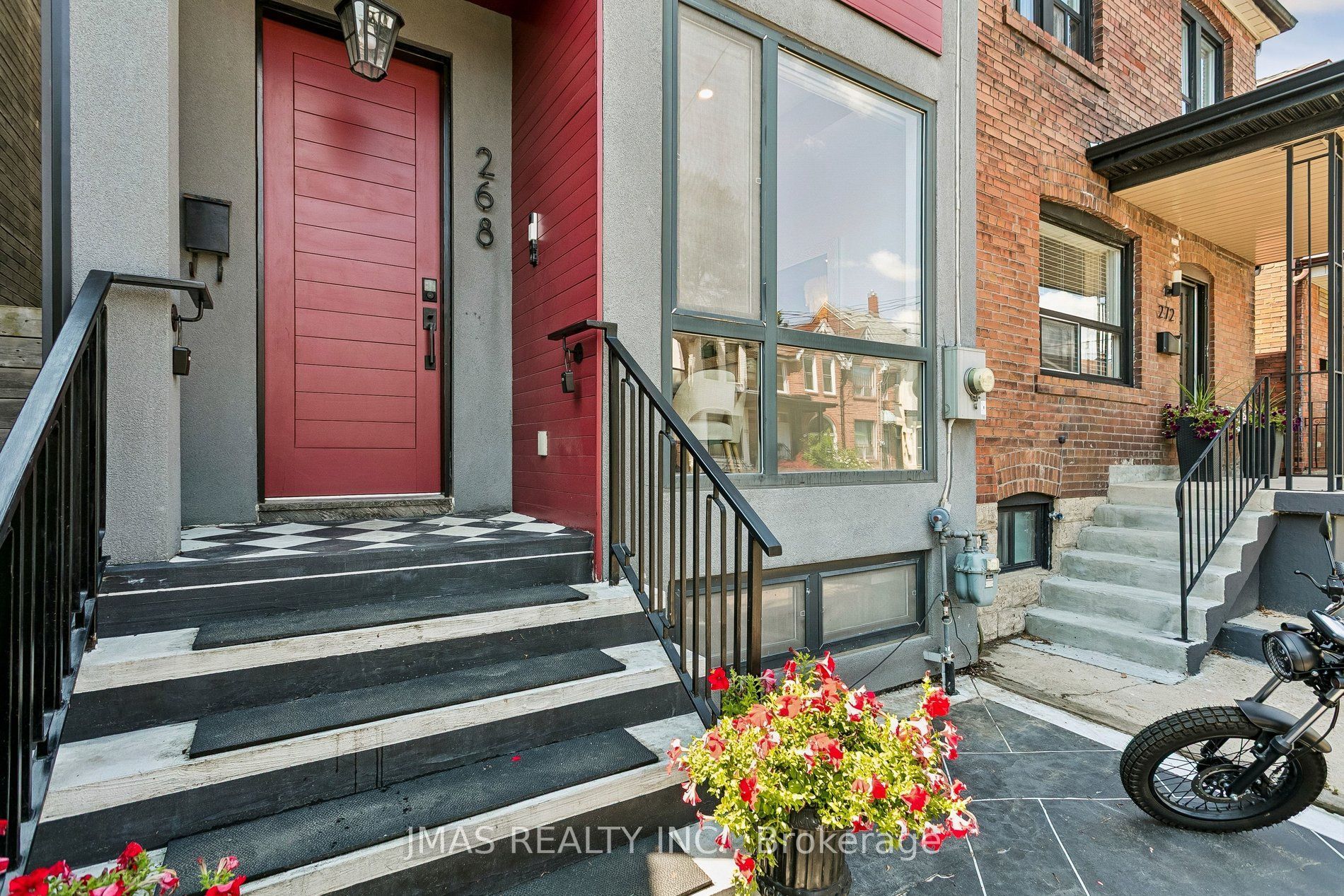 268 Manning Avenue, Toronto, ON M6J 2K7 photo 2