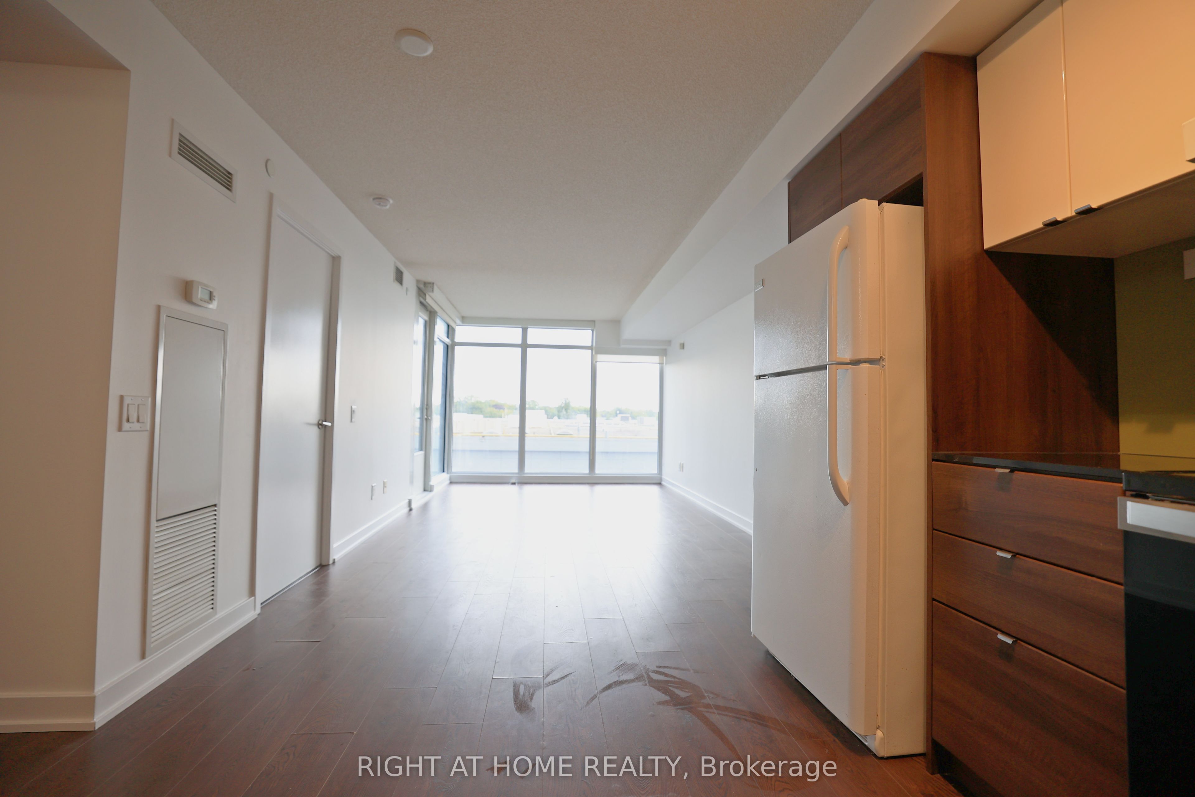 72 esther shiner Boulevard 308, Toronto, ON M2K 0C4 photo 2