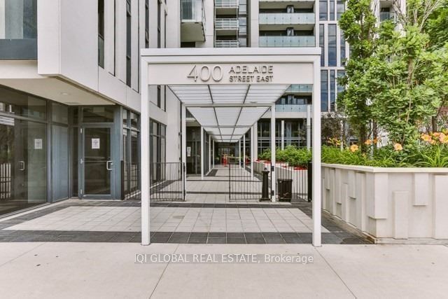 400 Adelaide Street E 1512, Toronto, ON M5A 4S3 photo 2