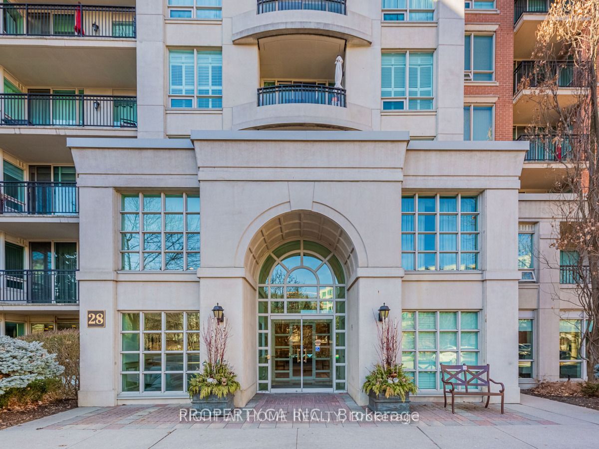 28 William Carson Crescent PH 23, Toronto, ON M2P 2H1