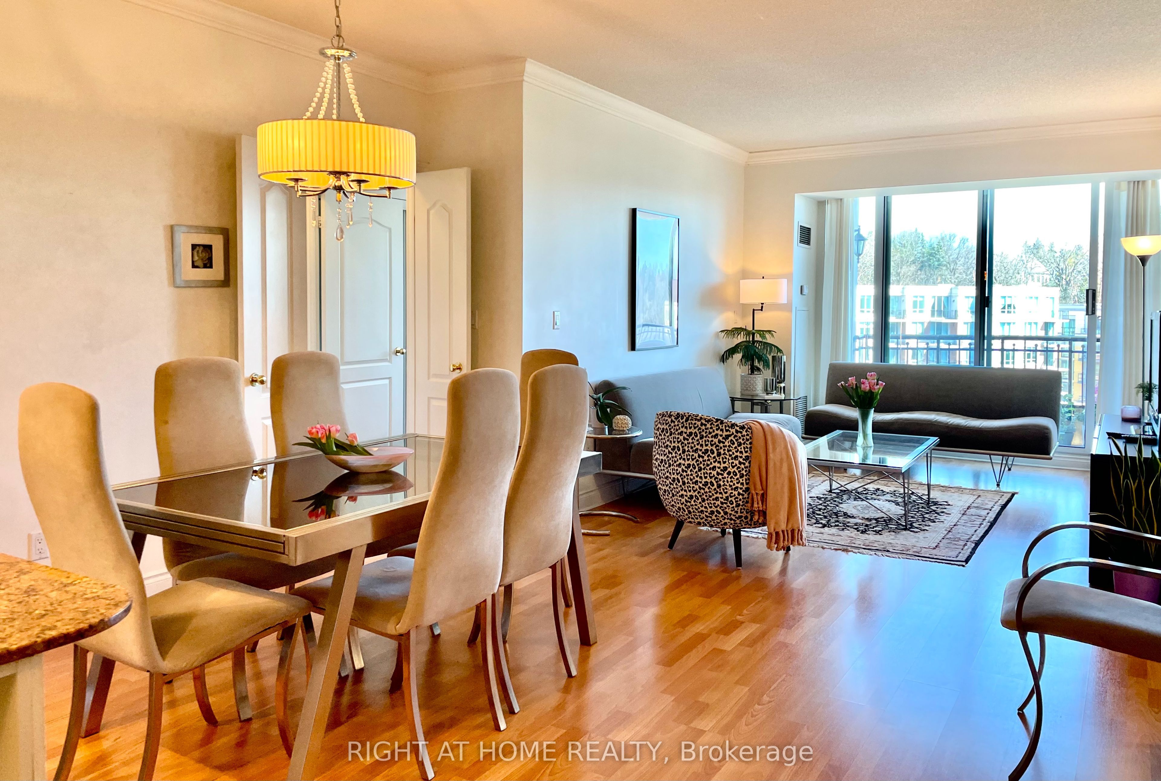 28 William Carson Crescent PH 23, Toronto, ON M2P 2H1 photo 4