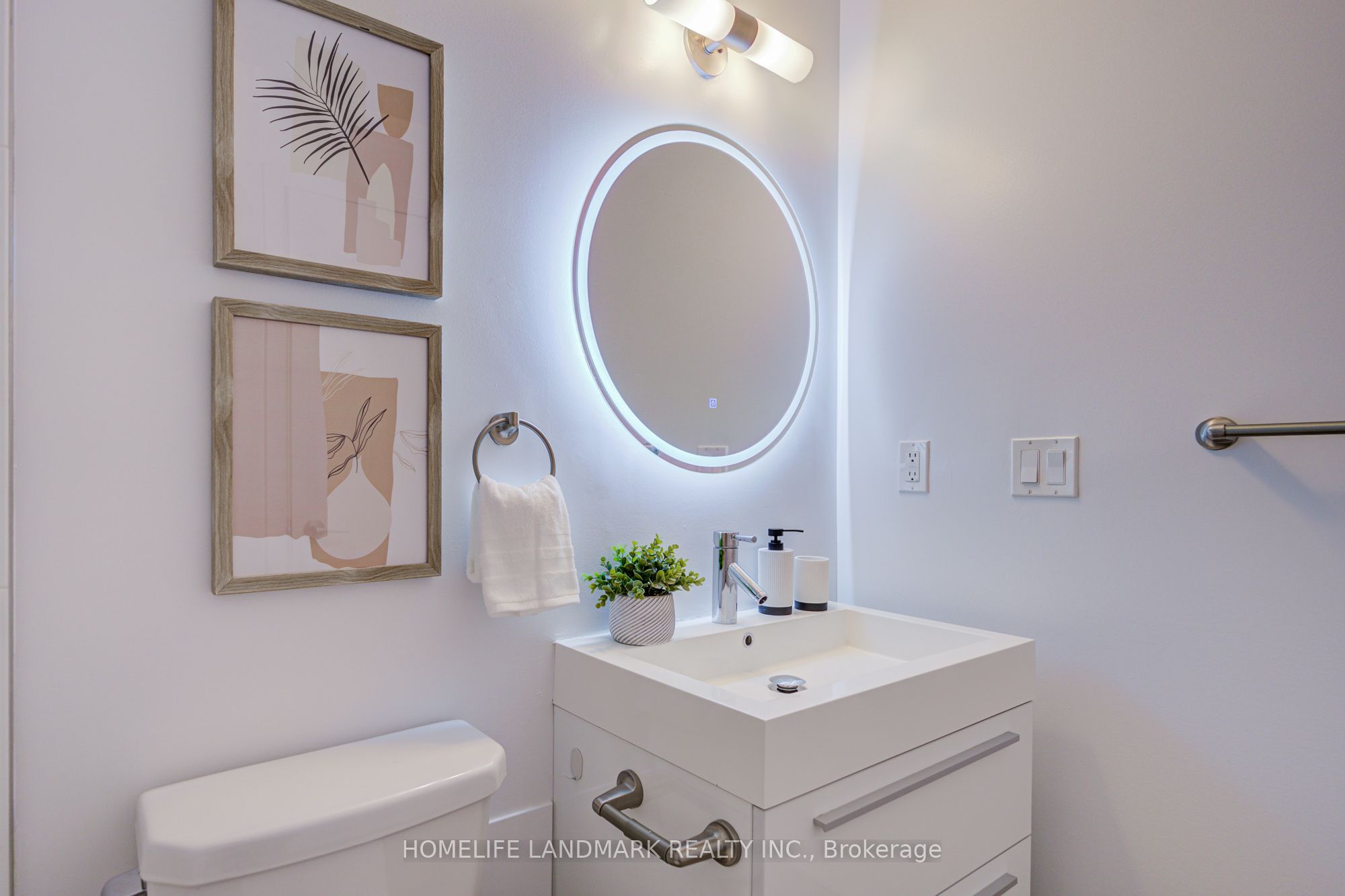 297 College Street 901, Toronto, ON M5T 1S2 photo 5