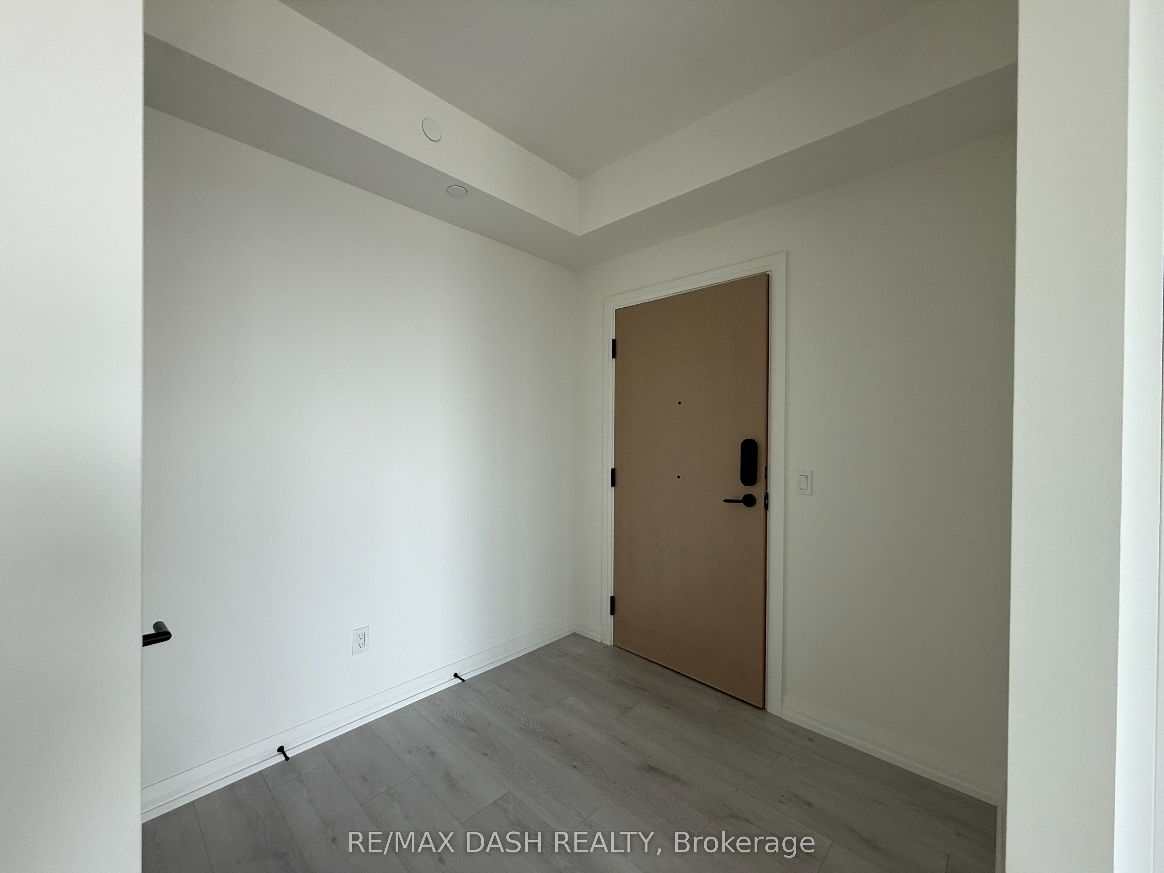 280 Dundas Street W 1911, Toronto, ON M5T 0E3 photo 2